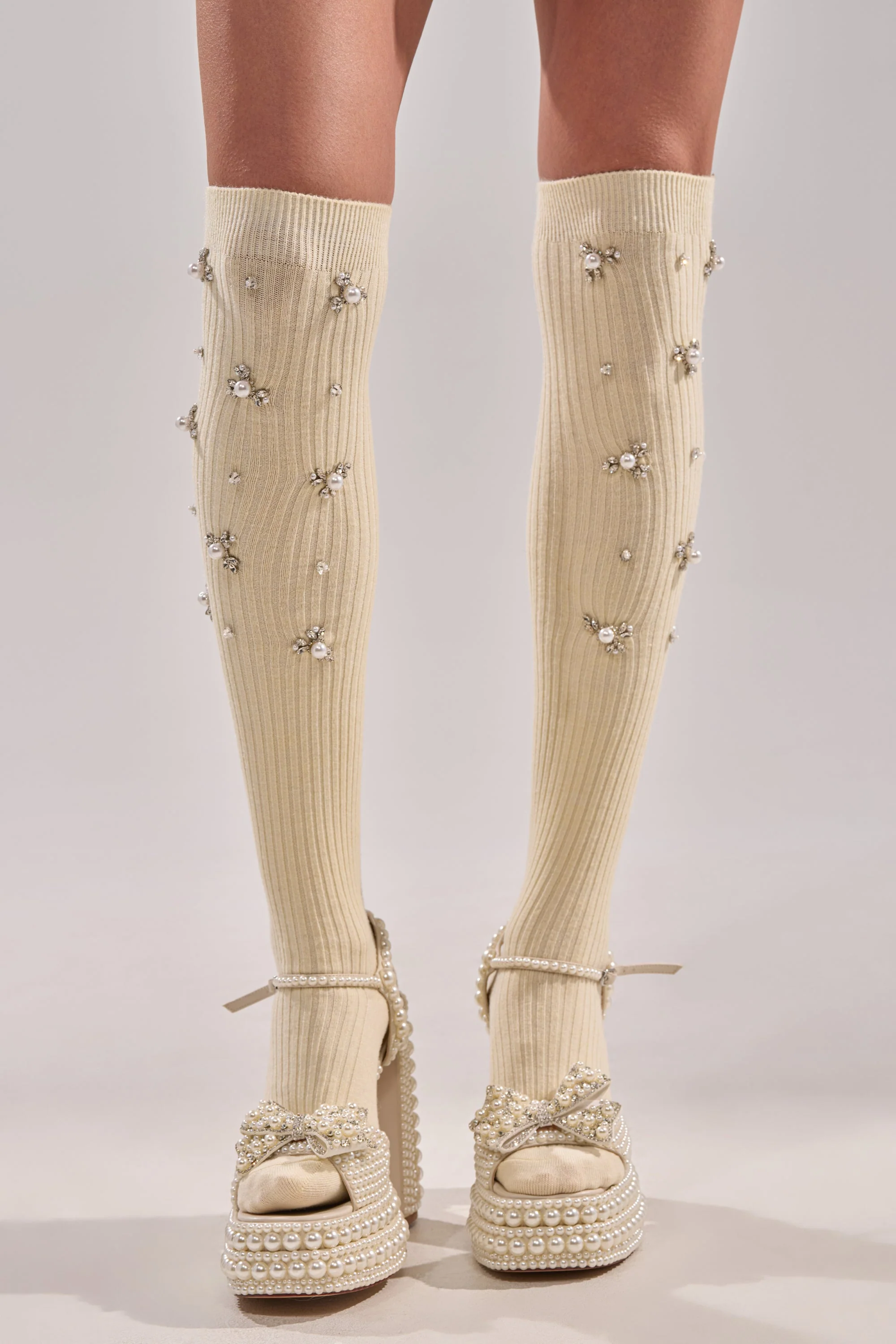 COCO EMBELLISHED SOCKS IN CREAM - Image 4