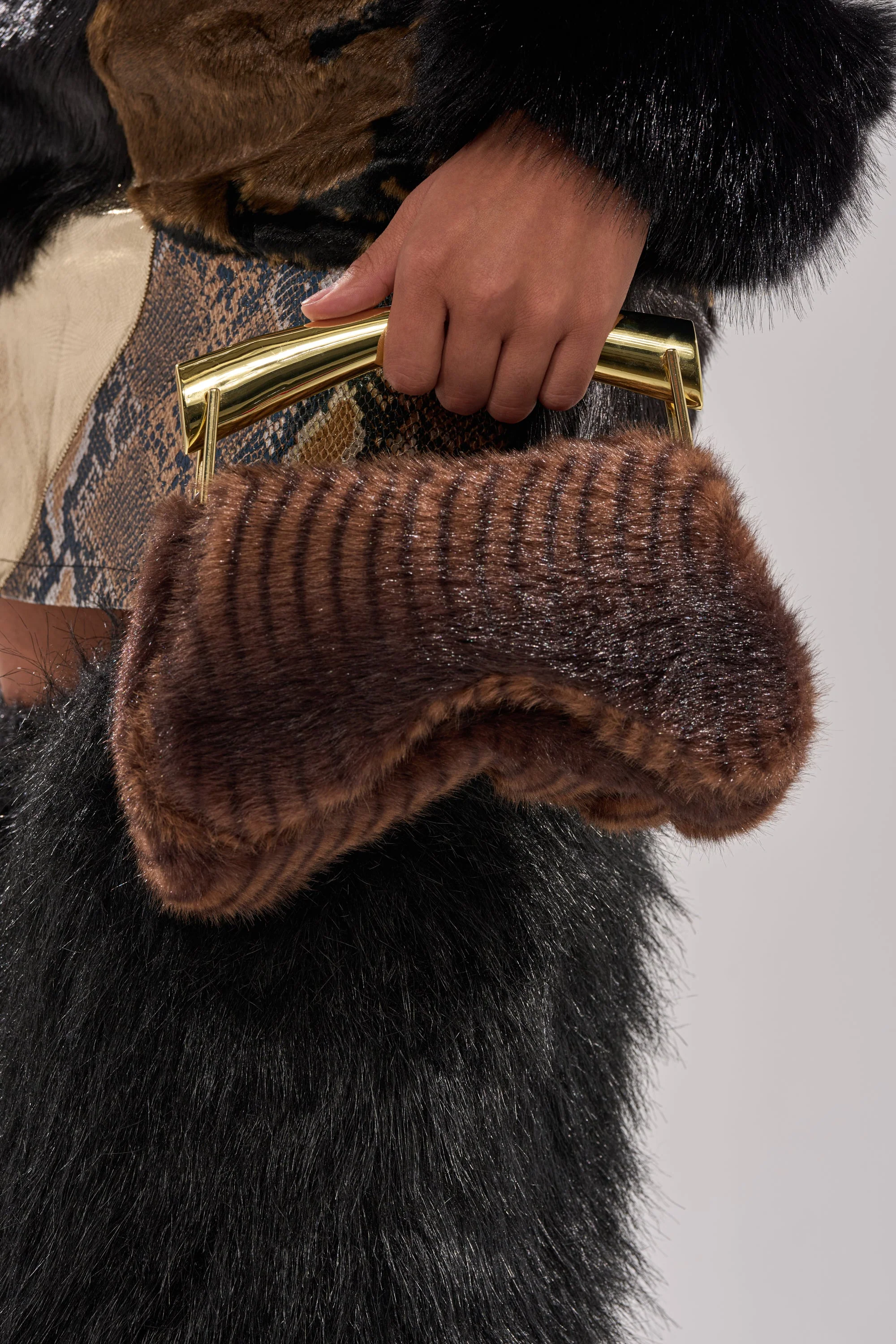COCO FAUX FUR BAG - Image 2