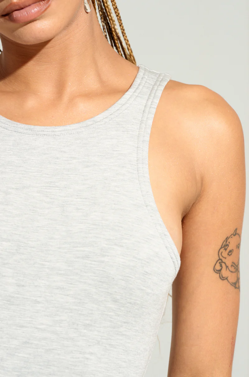 COCOA BUTTER SCUBA MAXI DRESS IN GREY - Image 6