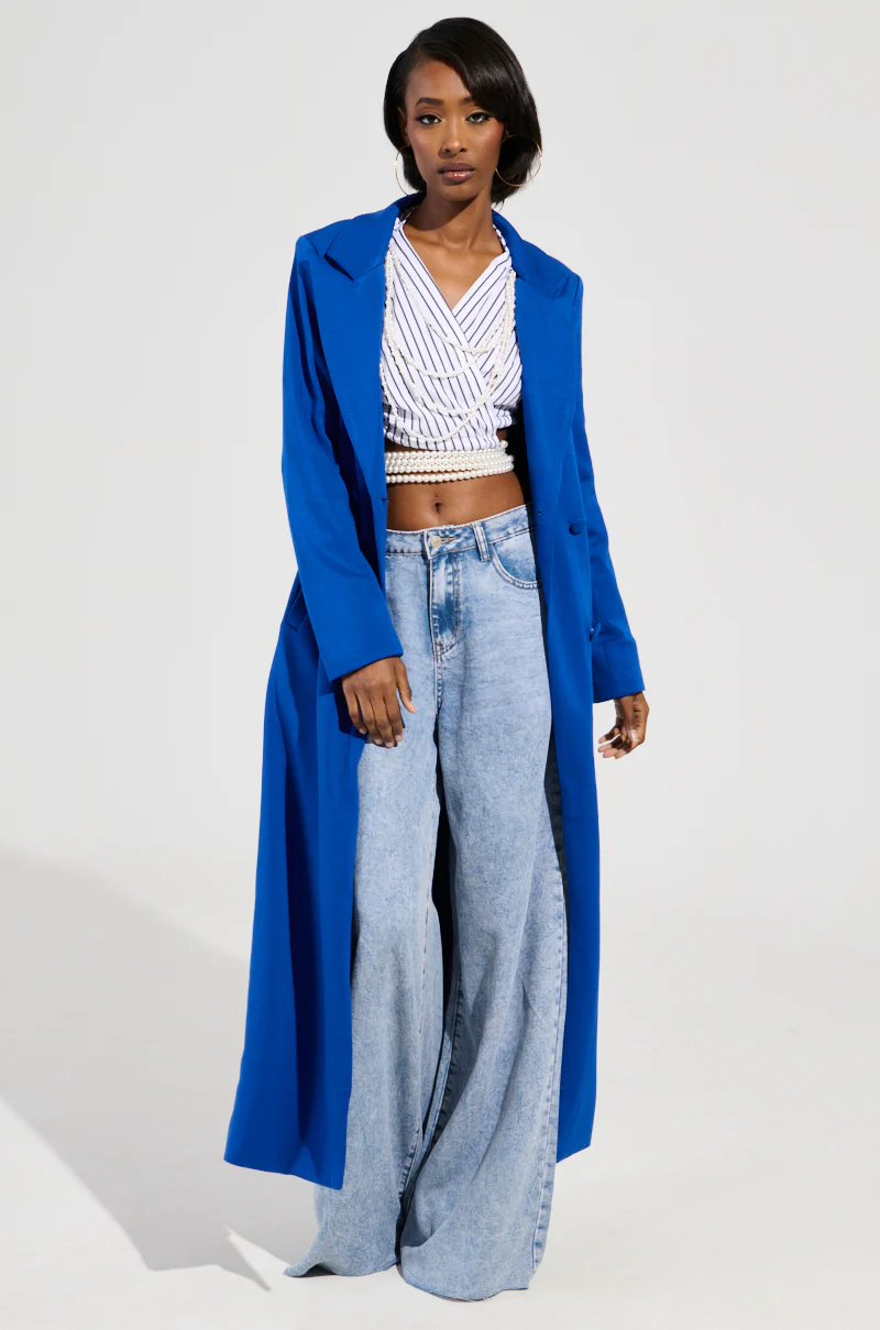 COCOA BUTTER SCUBA TRENCH IN BLUE - Image 4