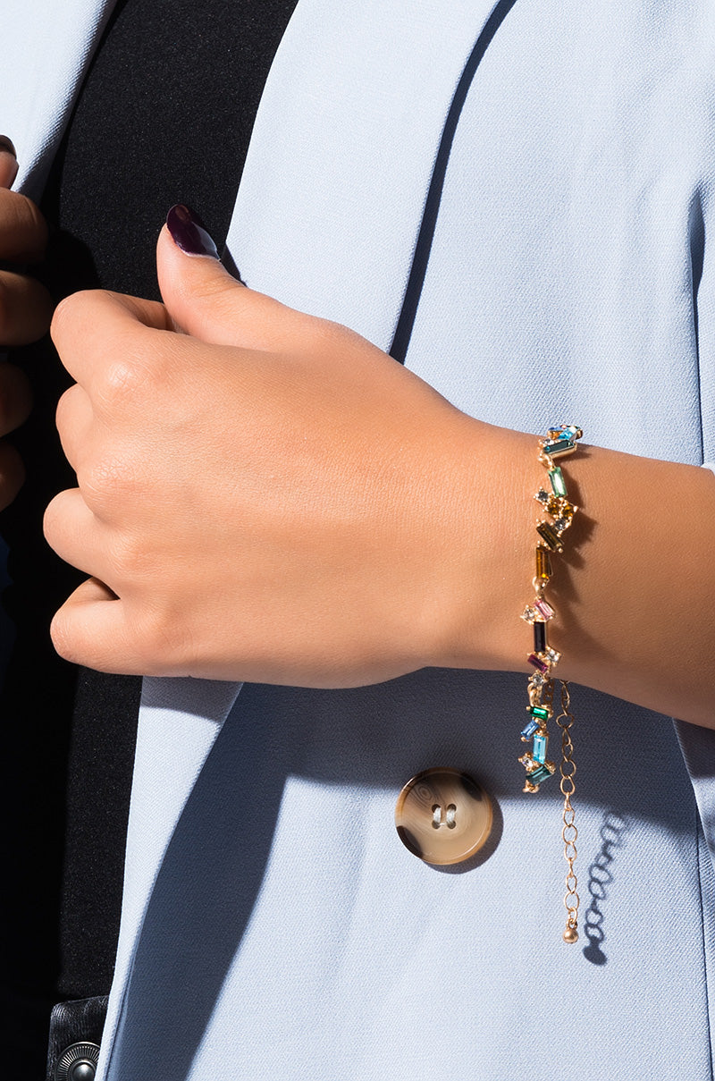 COLOR RUSH LINK BRACELET - Image 3