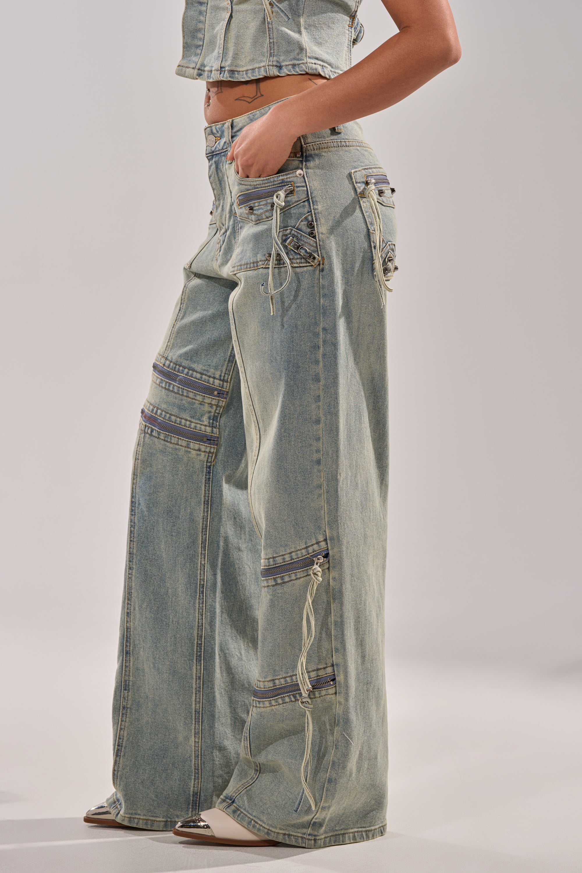 COMEBACK ERA WIDE LEG DENIM JEANS - Image 4