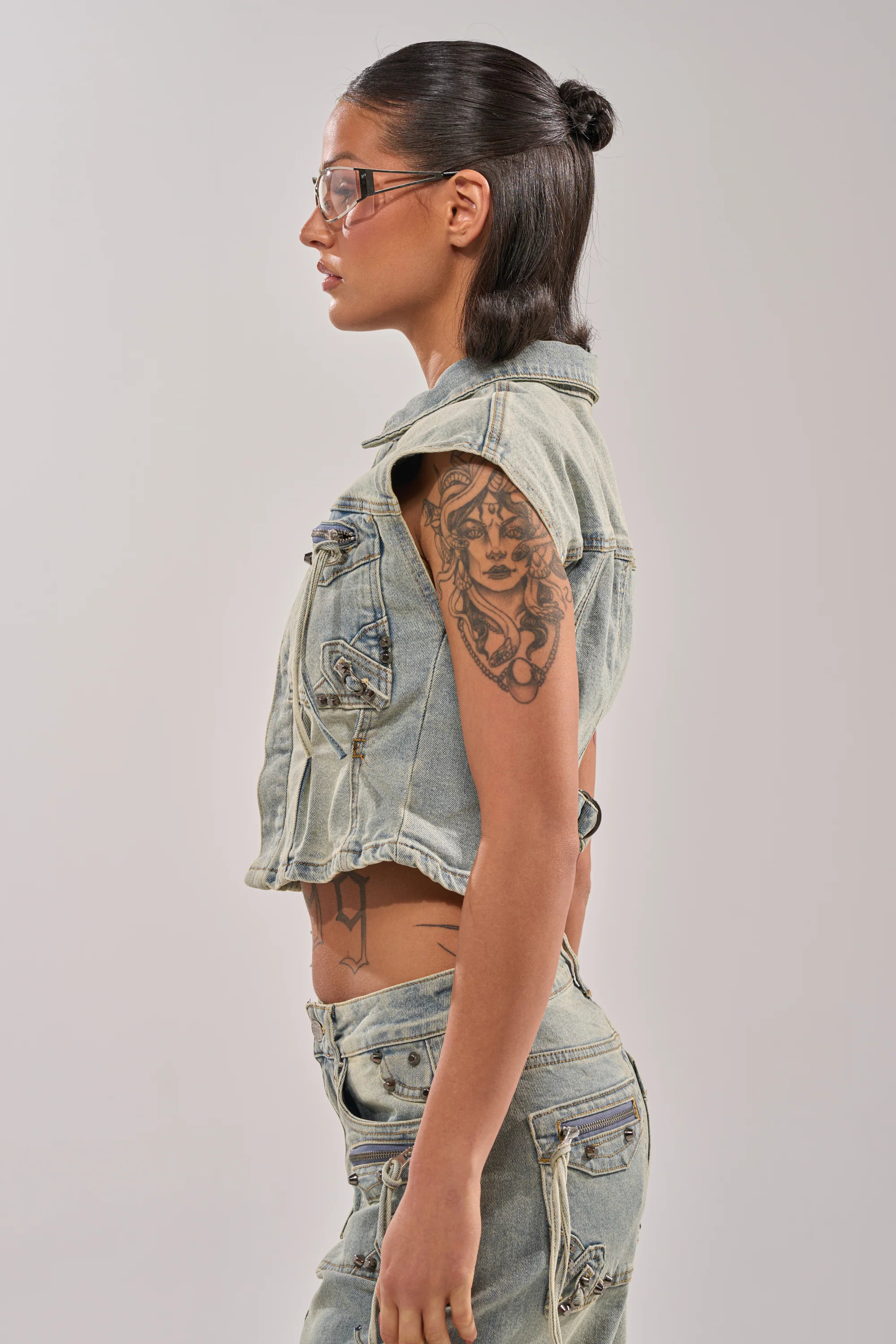 COMEBACK ERA DENIM SLEEVELESS TOP - Image 3