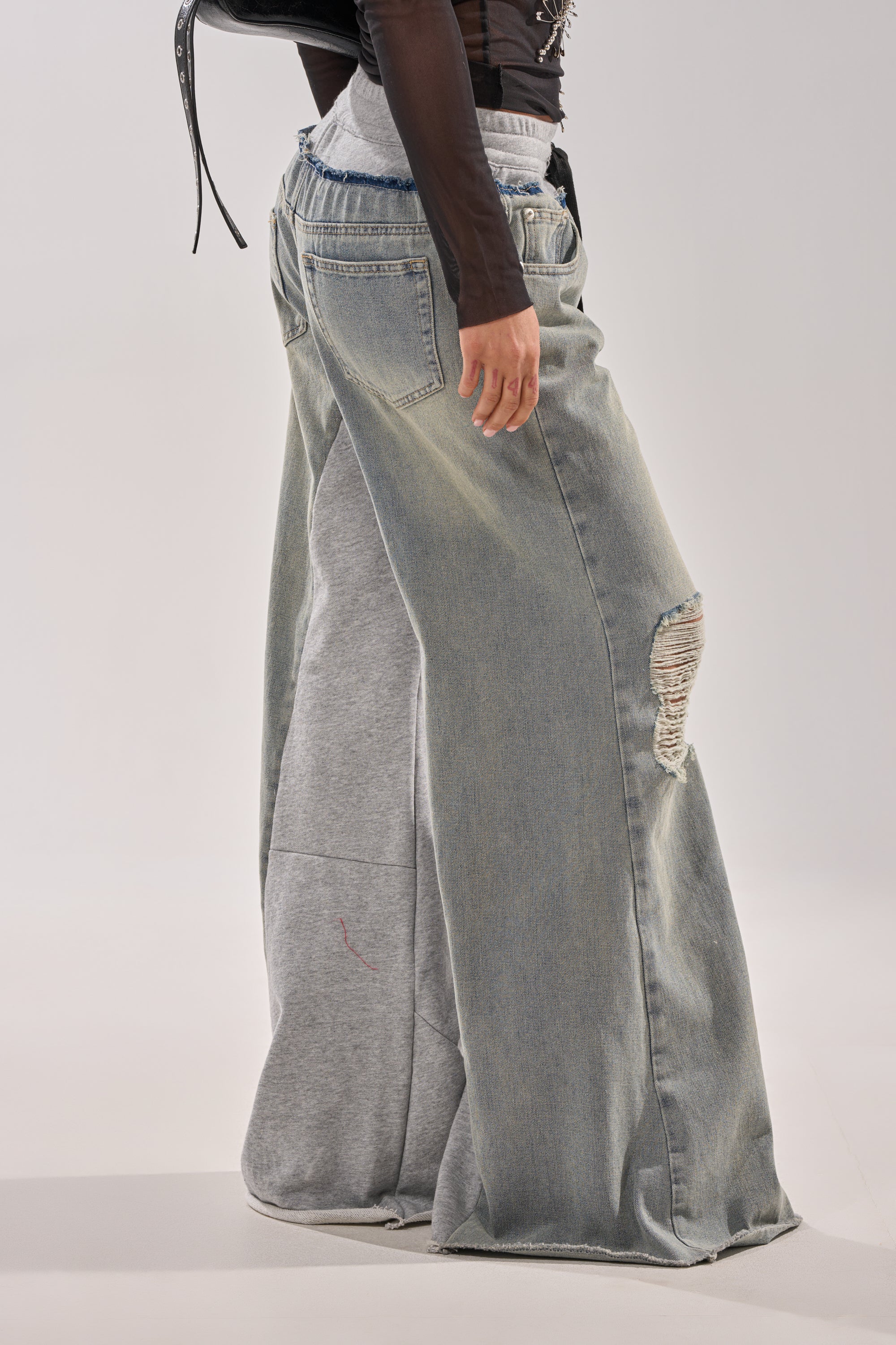 COMFY WIDE LEG DENIM JOGGER - Image 4
