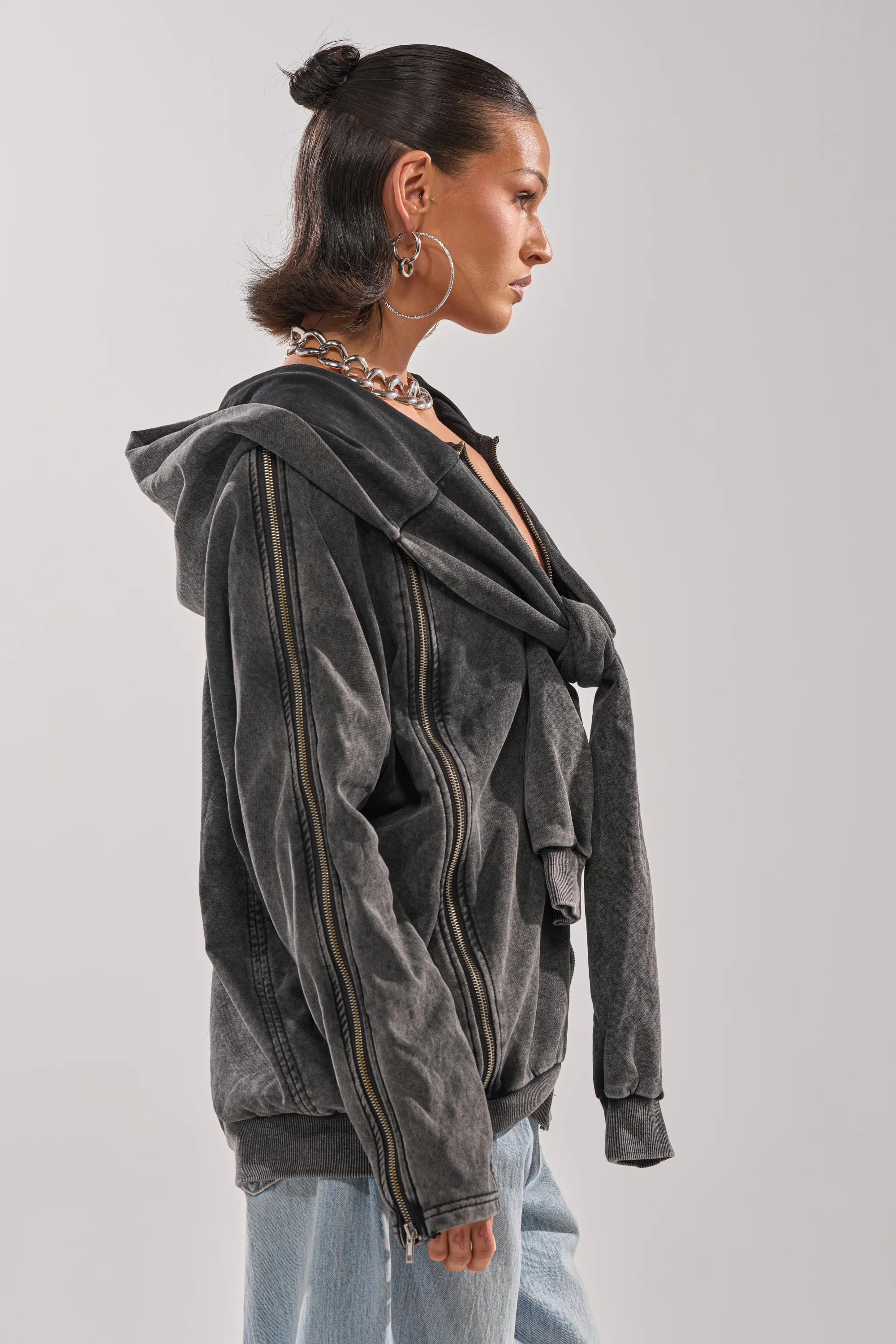 COOL GAL TIE SWEATSHIRT - Image 6
