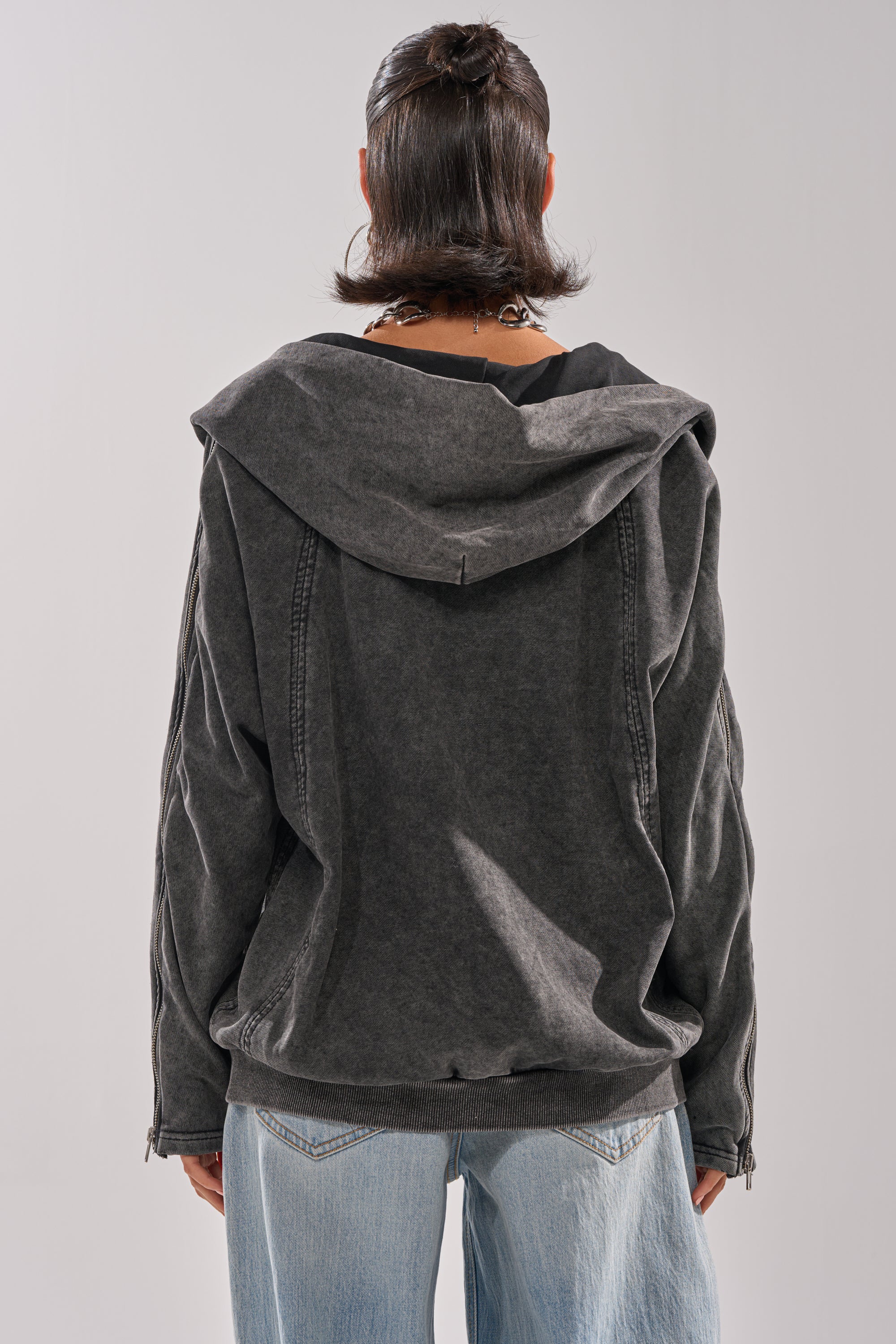 COOL GAL TIE SWEATSHIRT - Image 7