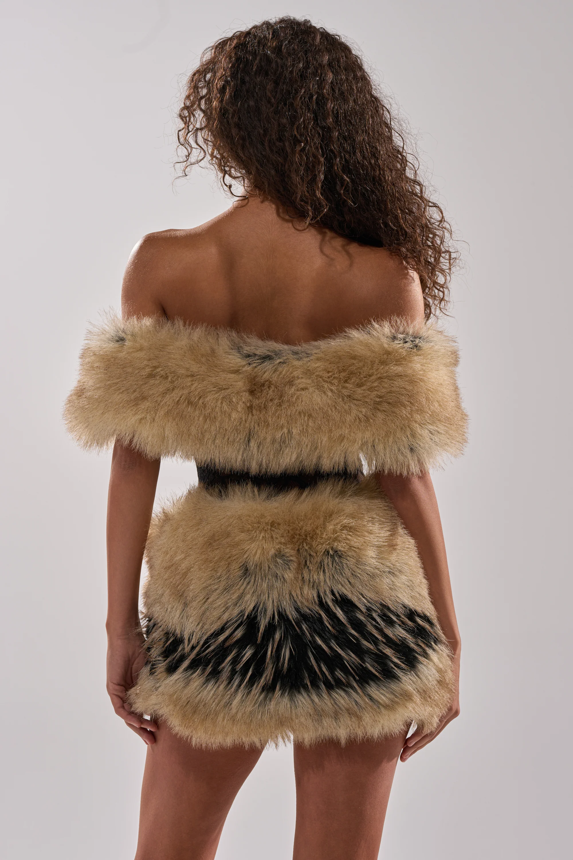 COOL GIRLS ONLY LACE FUR MINI DRESS - Image 11