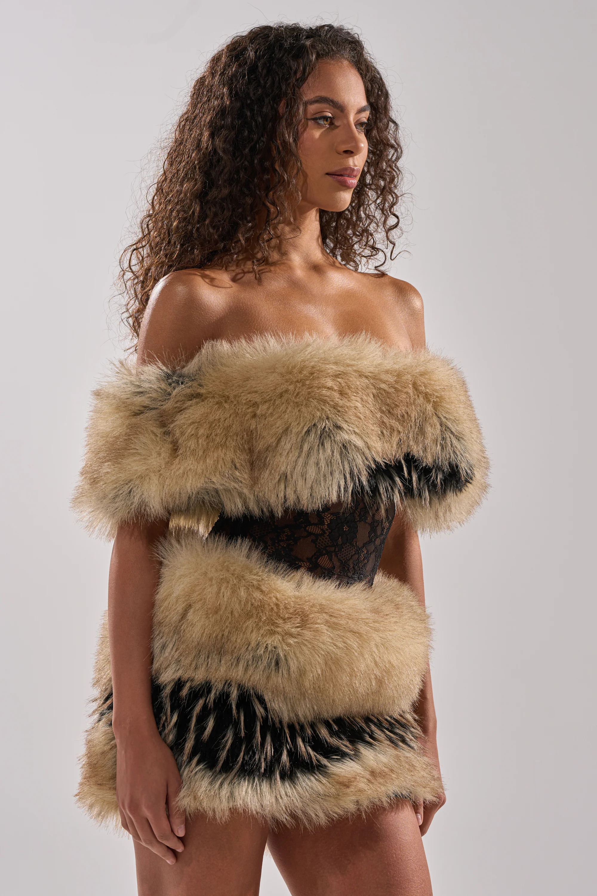 COOL GIRLS ONLY LACE FUR MINI DRESS - Image 9