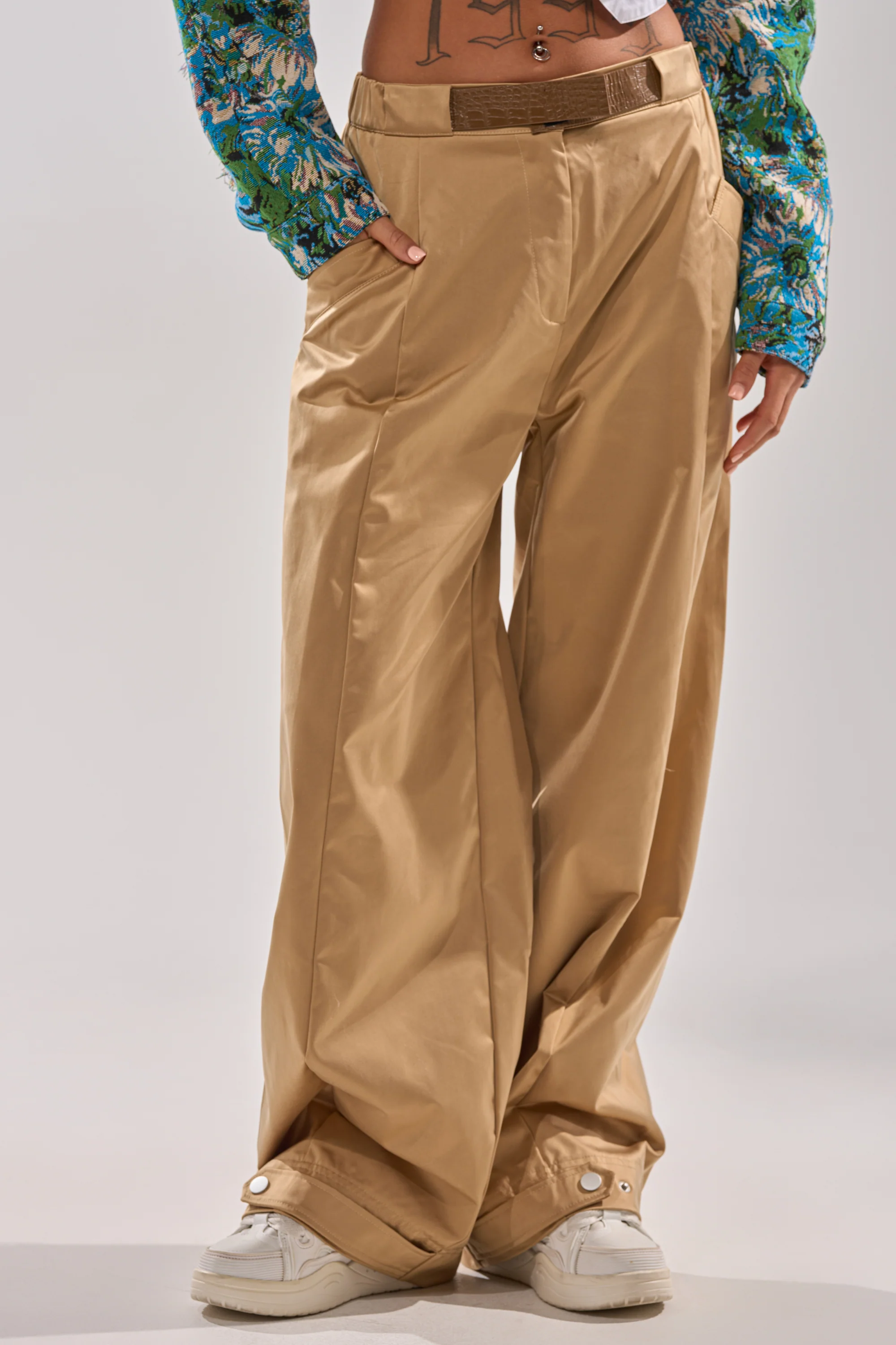 COOLEST ON THE BLOCK TROUSER - Image 2