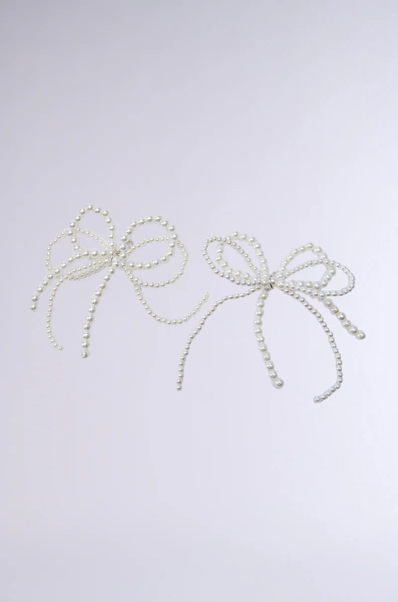 COQUETTE CLIP ON CHARMS