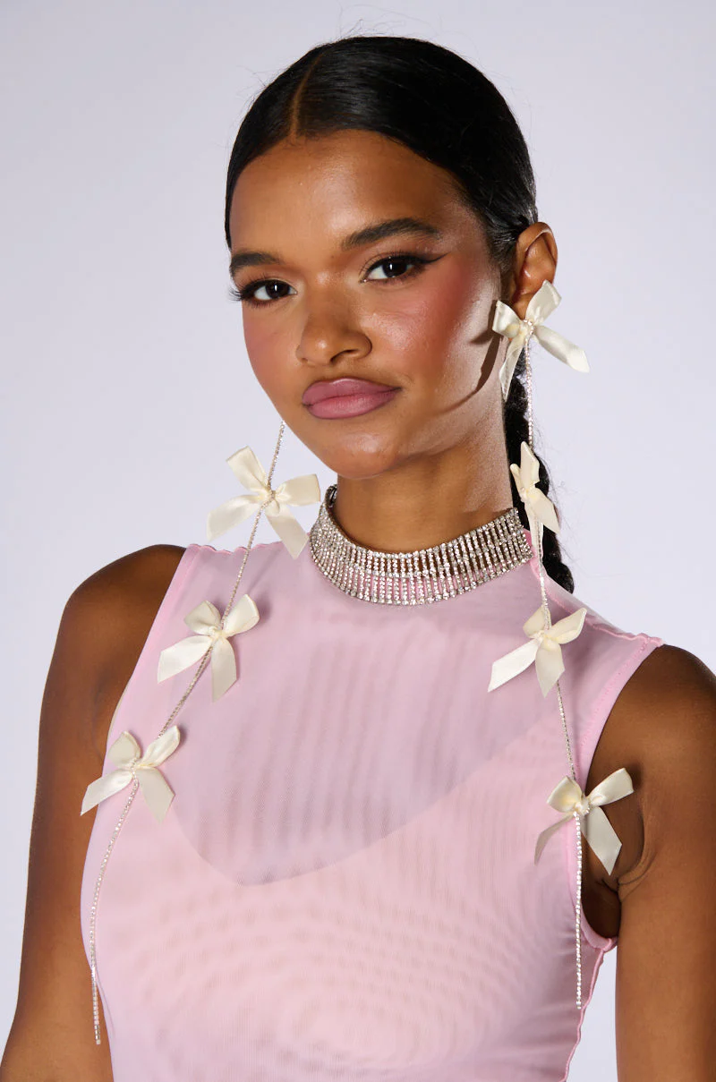 COQUETTE DREAMING EARRINGS - Image 3
