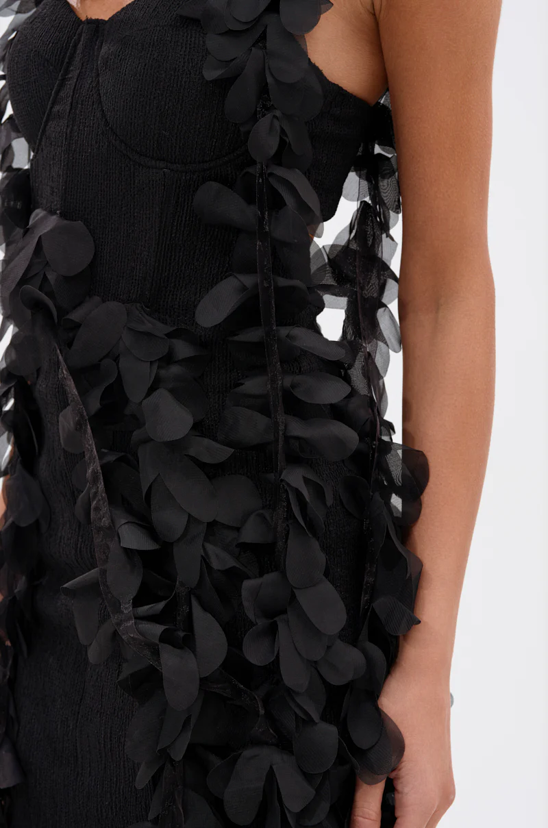 COVER GIRL MINI DRESS WITH FLORAL APPLIQUES - Image 7