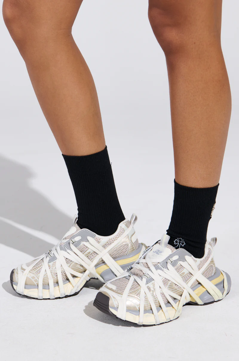 COZY CROSS SOCKS - Image 2