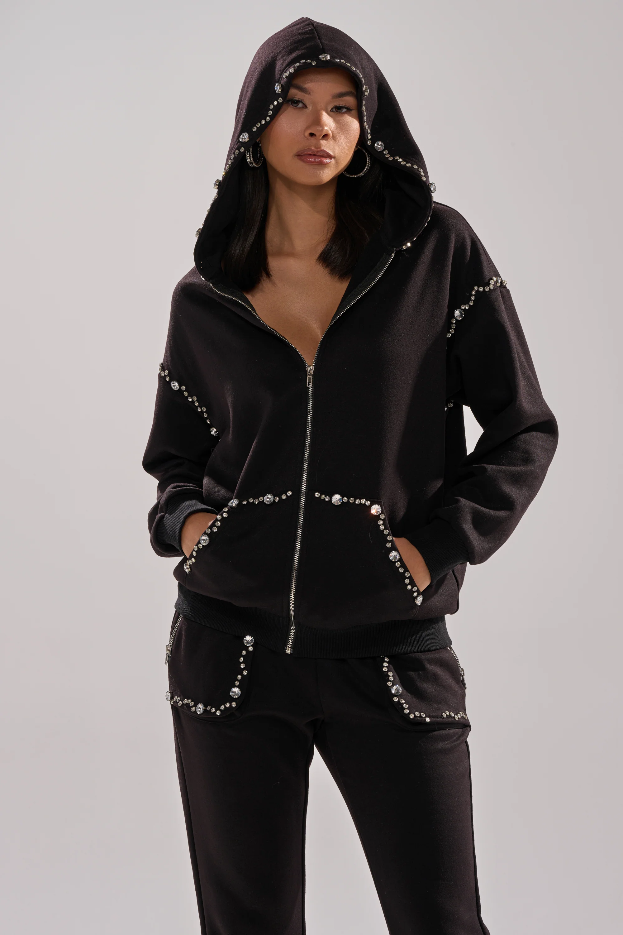 COZY HOLIDAY RHINESTONE ZIP UP SWEATSHIRT IN BLACK - Image 24