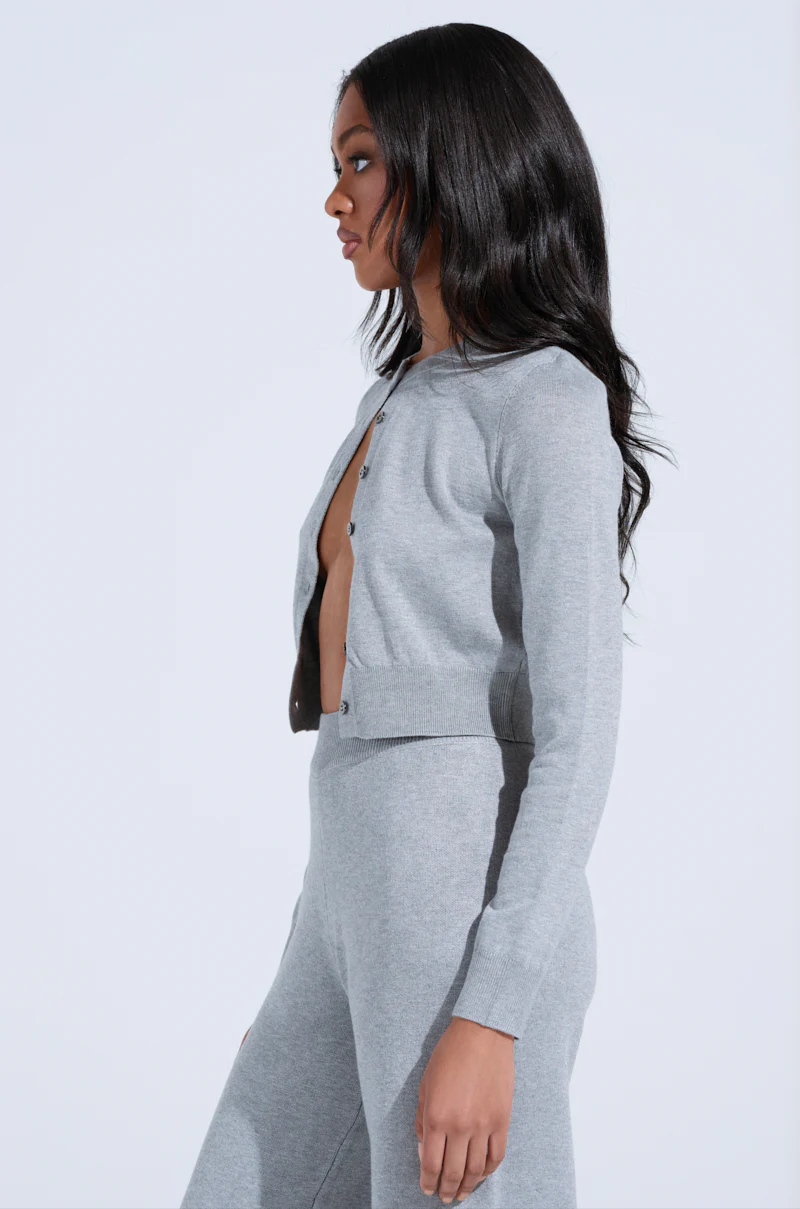 COZY LUXE CREW NECK CARDIGAN - Image 3