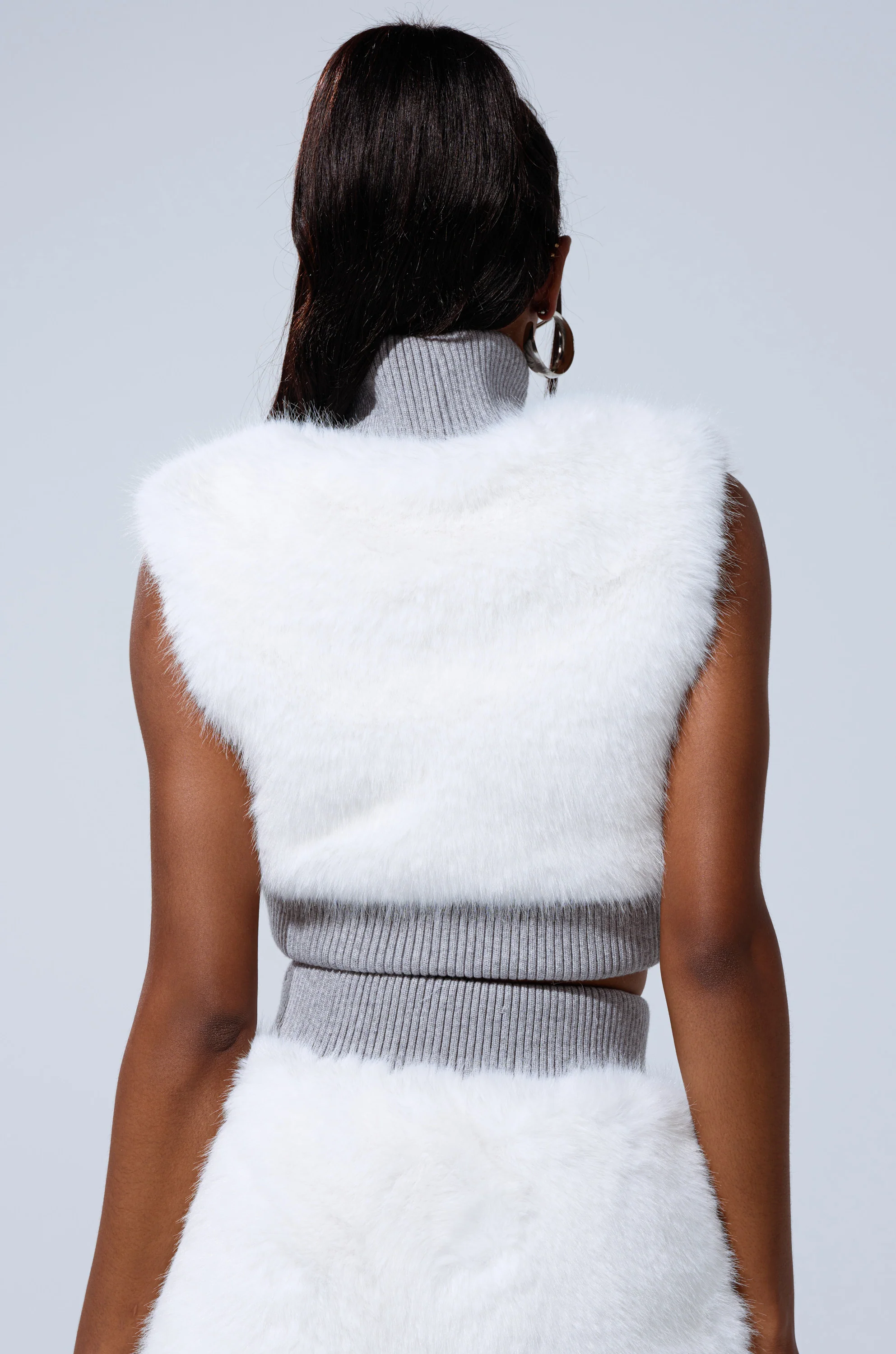 COZY VIBES FUR CARDIGAN - Image 4