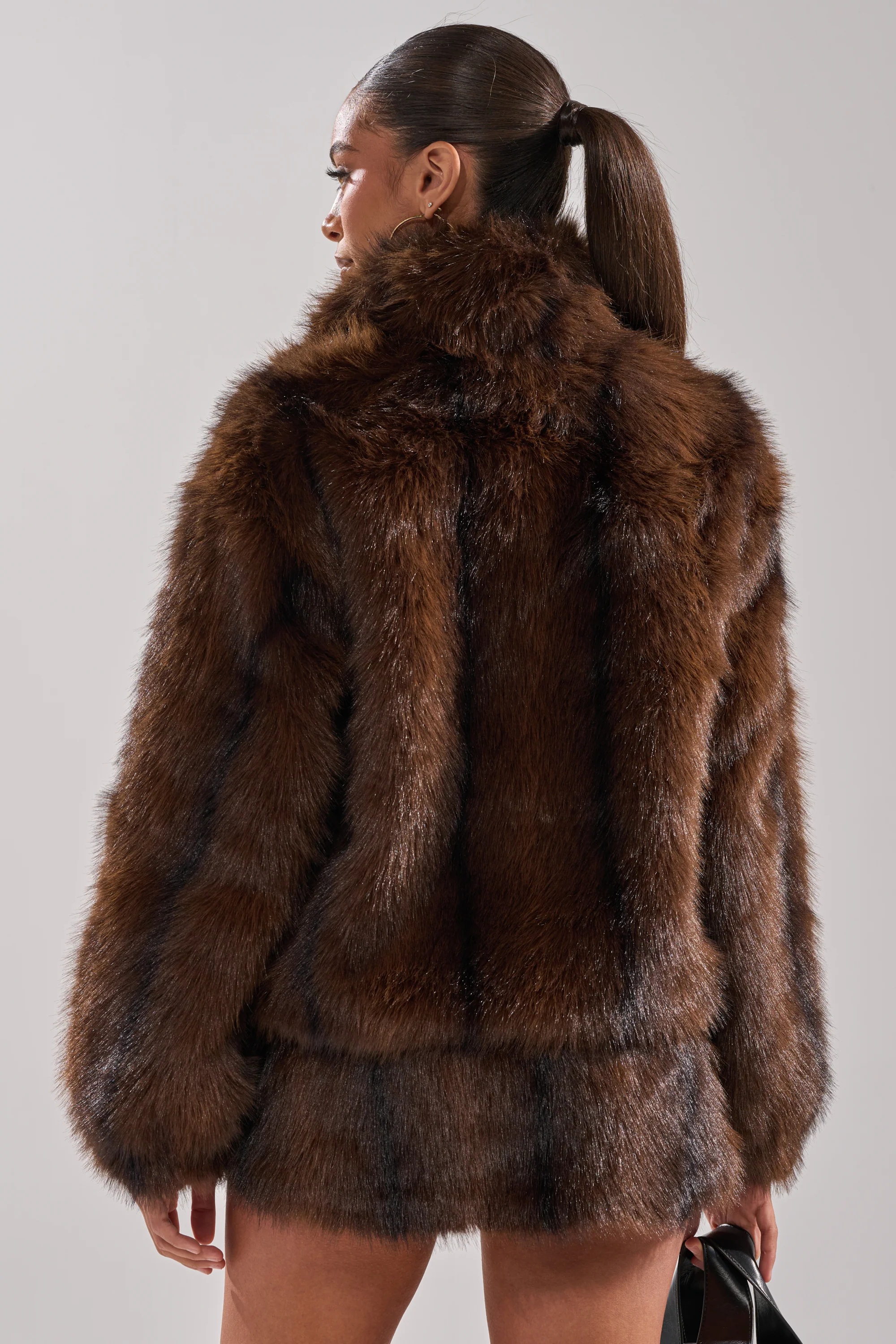 COZY VIBES QUARTER ZIP FUR SWEATSHIRT - Image 4