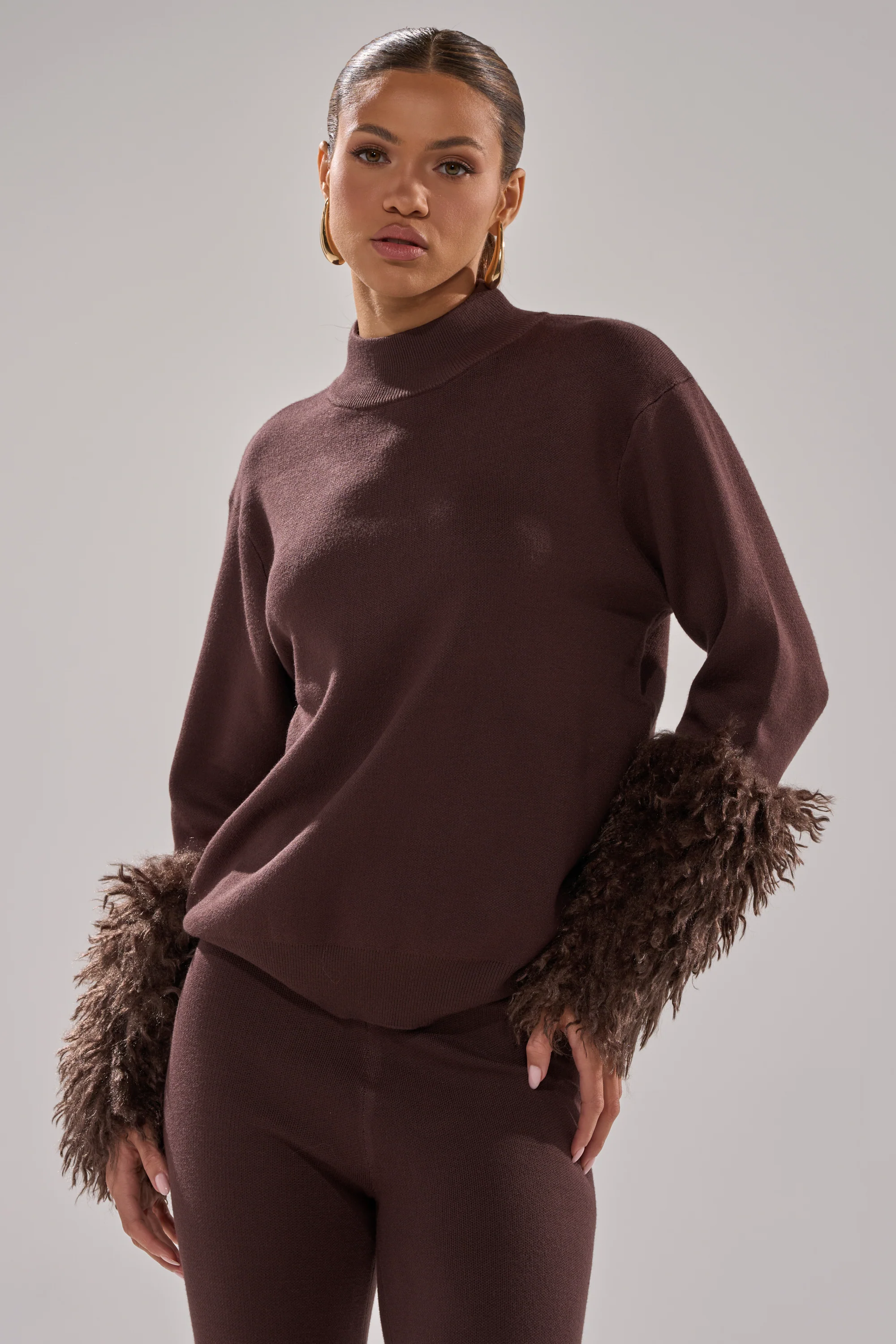 COZY VIBES SWEATER WITH FUR CUFF IN BROWN