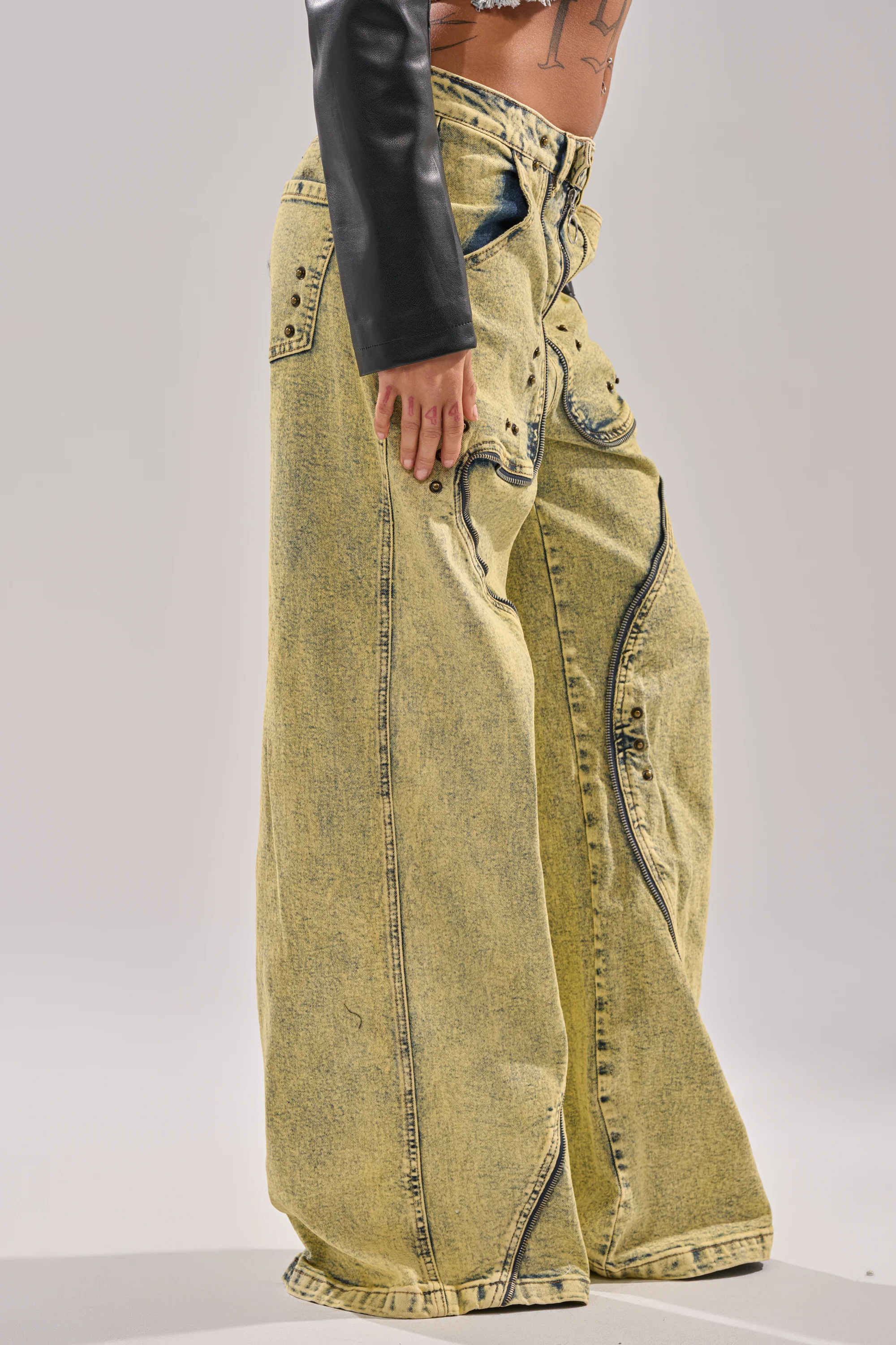 CRAZY FOR YOU RELAXED DENIM - Image 7