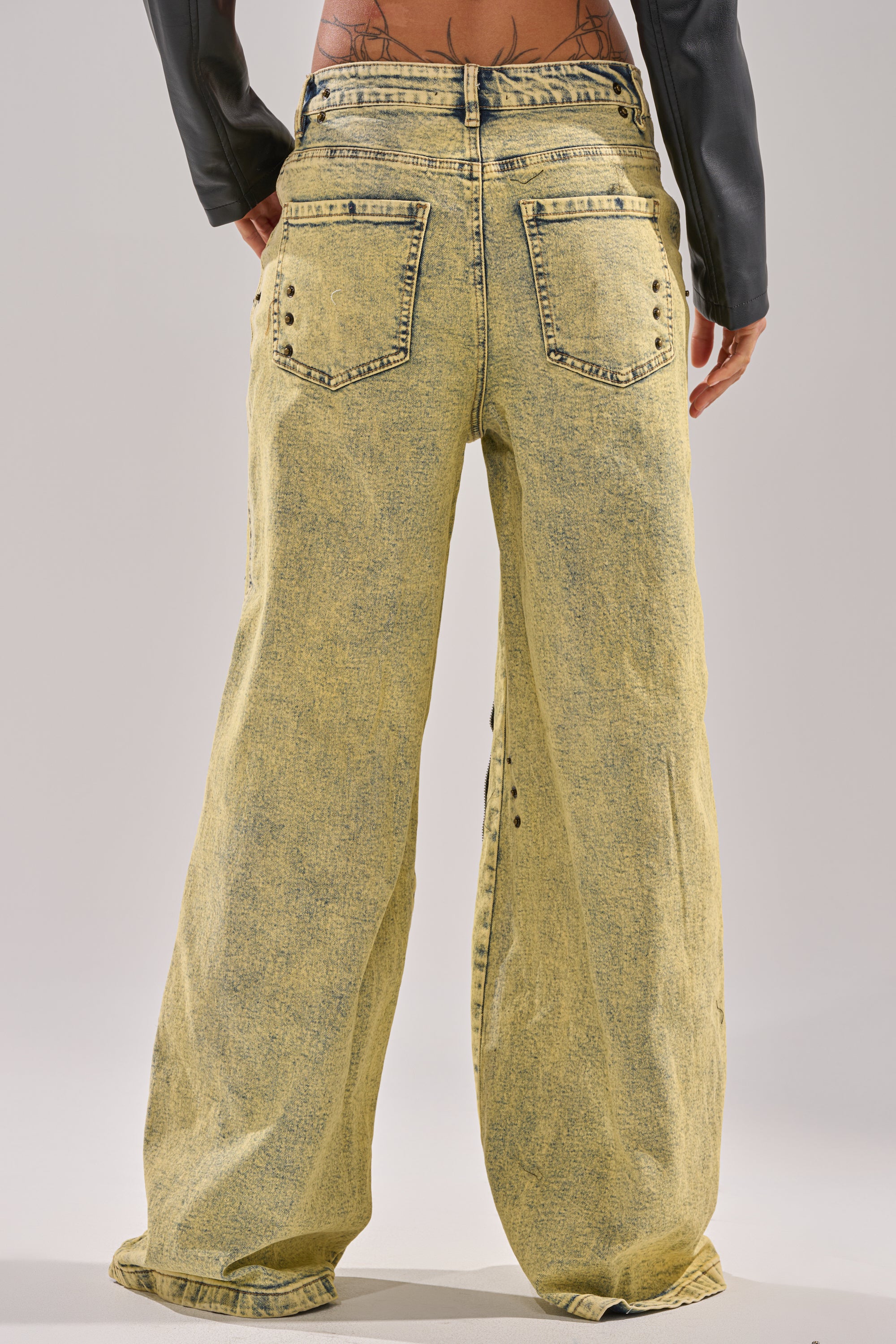 CRAZY FOR YOU RELAXED DENIM - Image 9