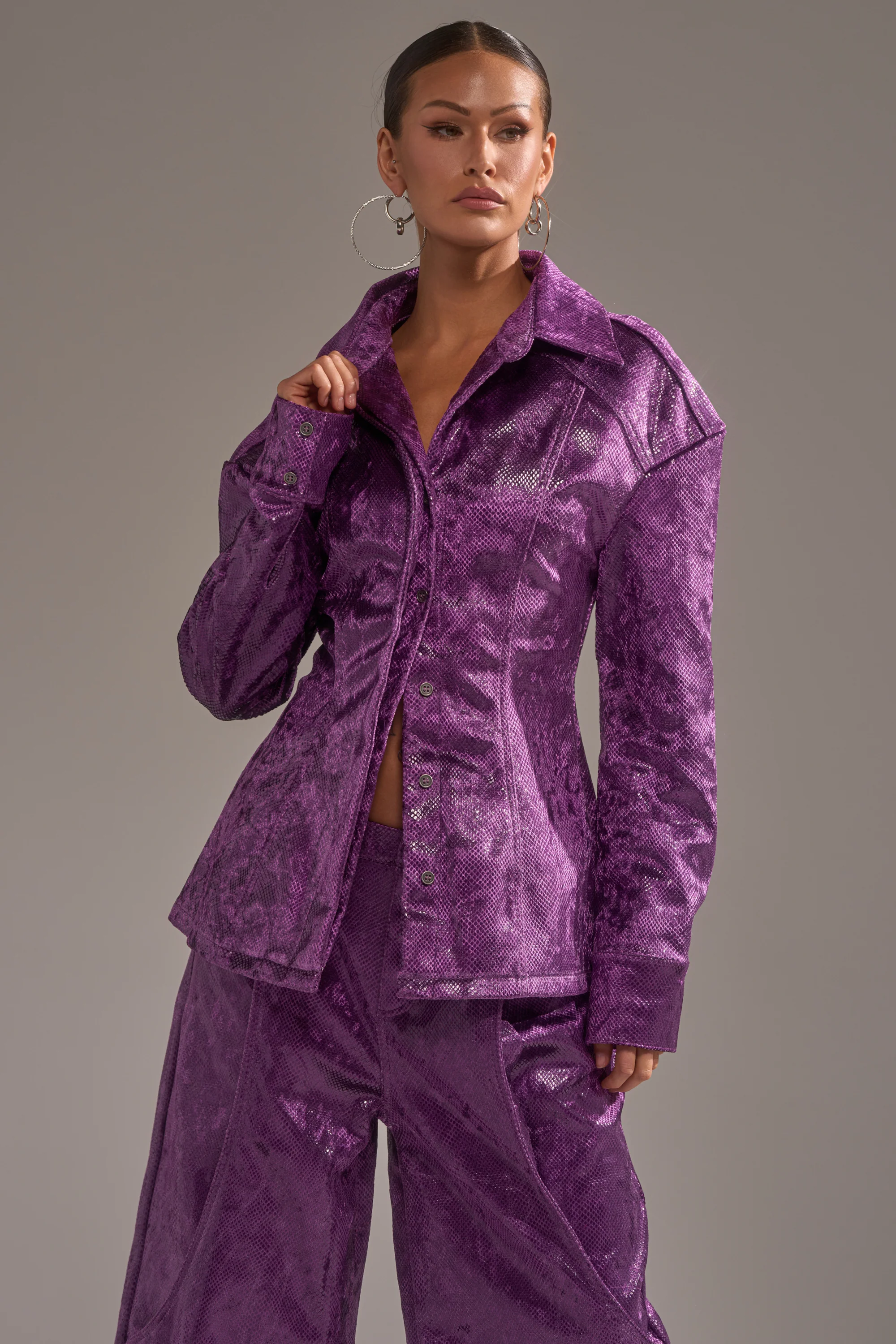 CRAZY TOUCH VELVET BUTTON DOWN - Image 4