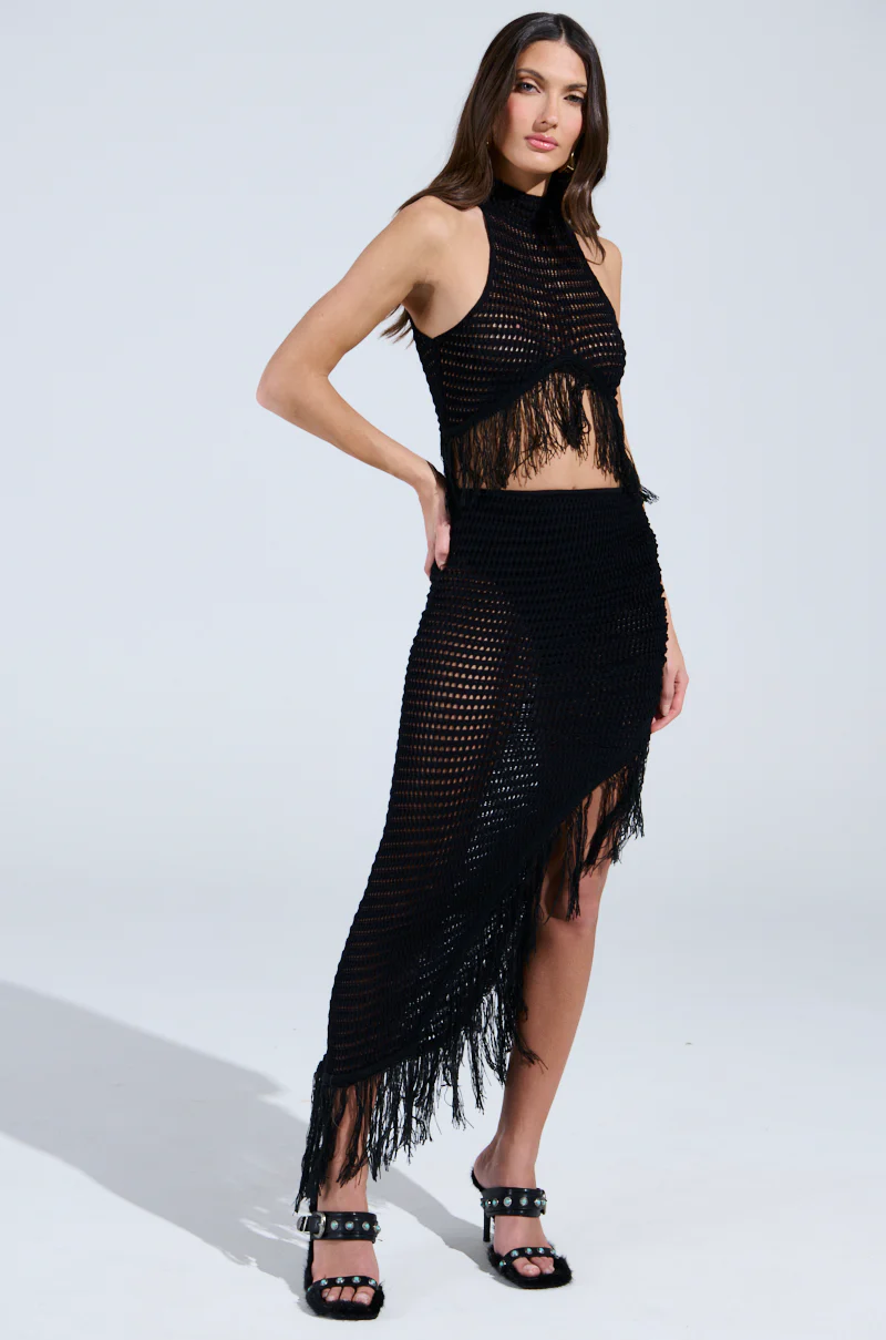 CROCHET FRAYED EDGE CROP TANK TOP - Image 7