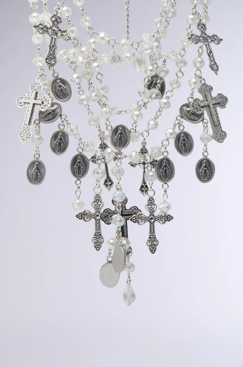 CROSS MY HEART SILVER NECKLACE - Image 3