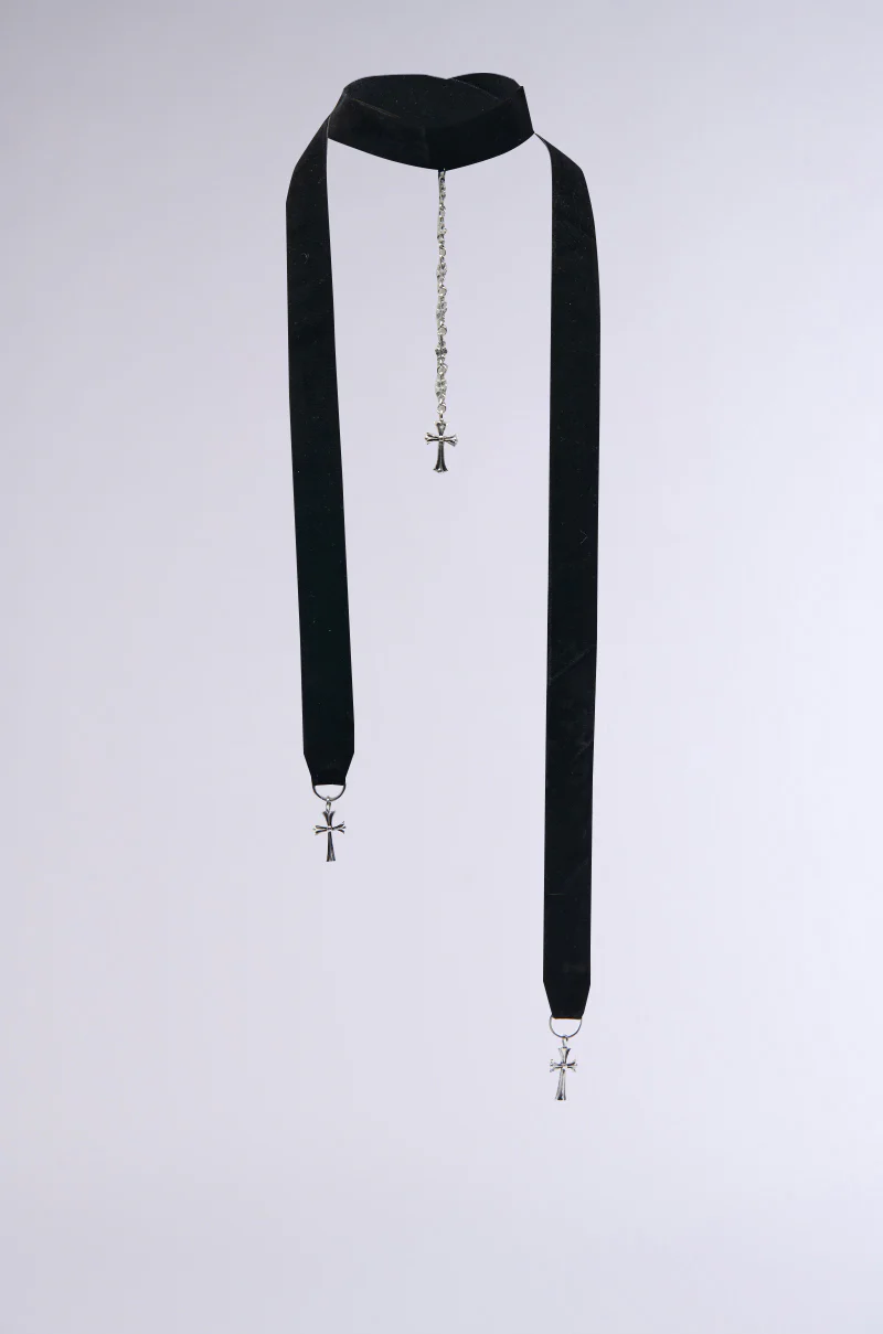 CROSS MY HEART STATEMENT NECKLACE - Image 2