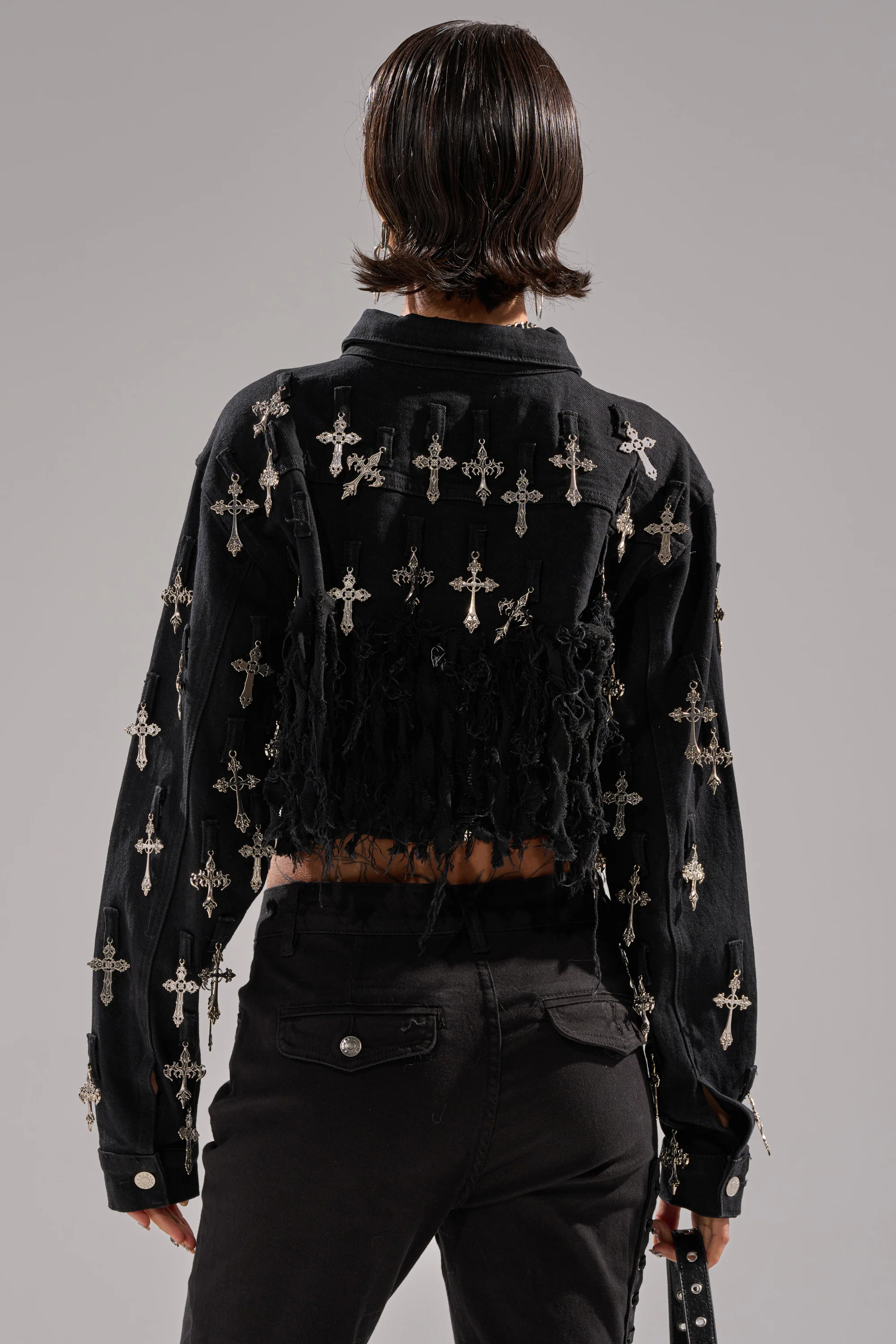 CROSS MY HEART ULTRA CROP DENIM JACKET - Image 7