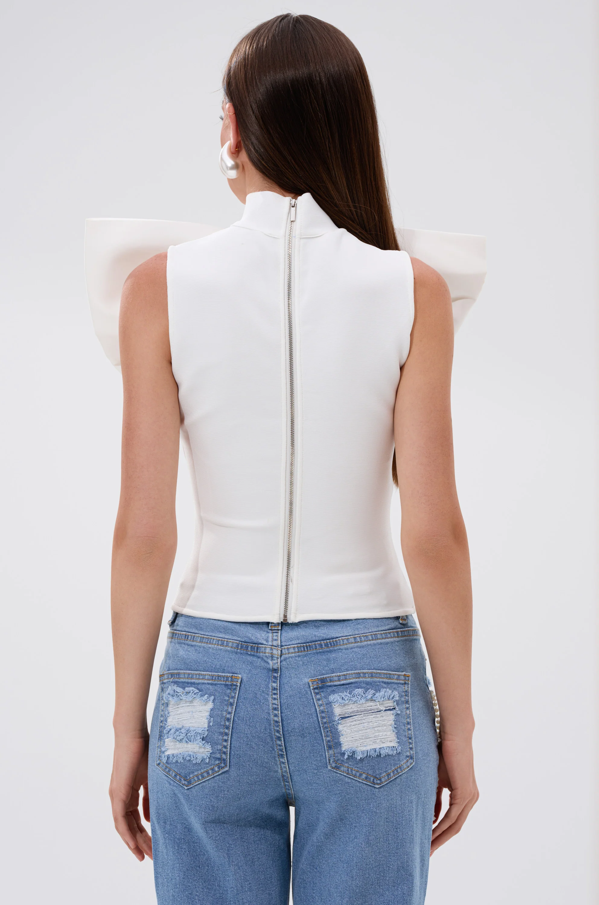 CUTIE BOW TOP IN WHITE - Image 5