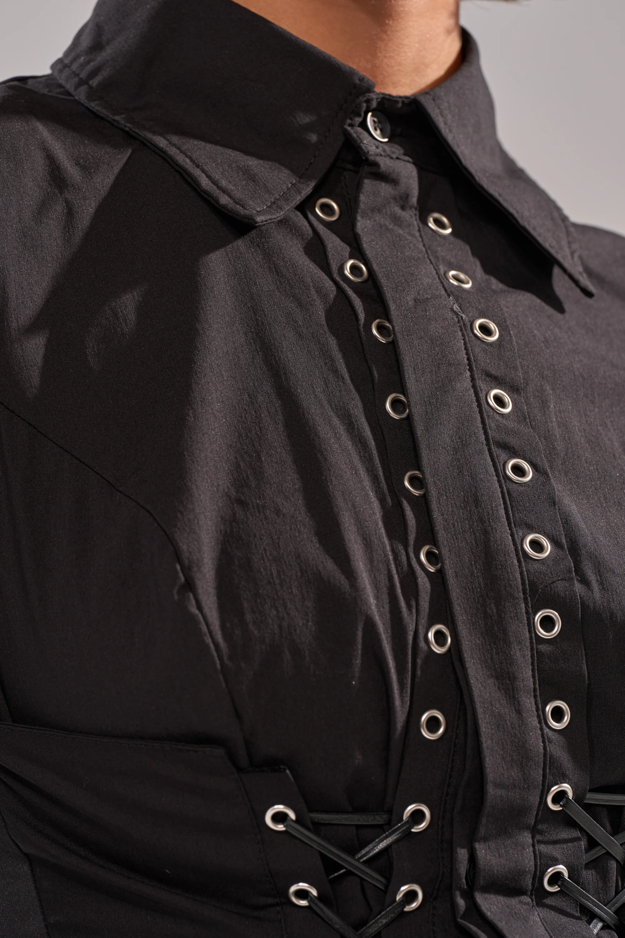 DAKOTA LACE UP BUTTON-DOWN BLOUSE IN BLACK - Image 11