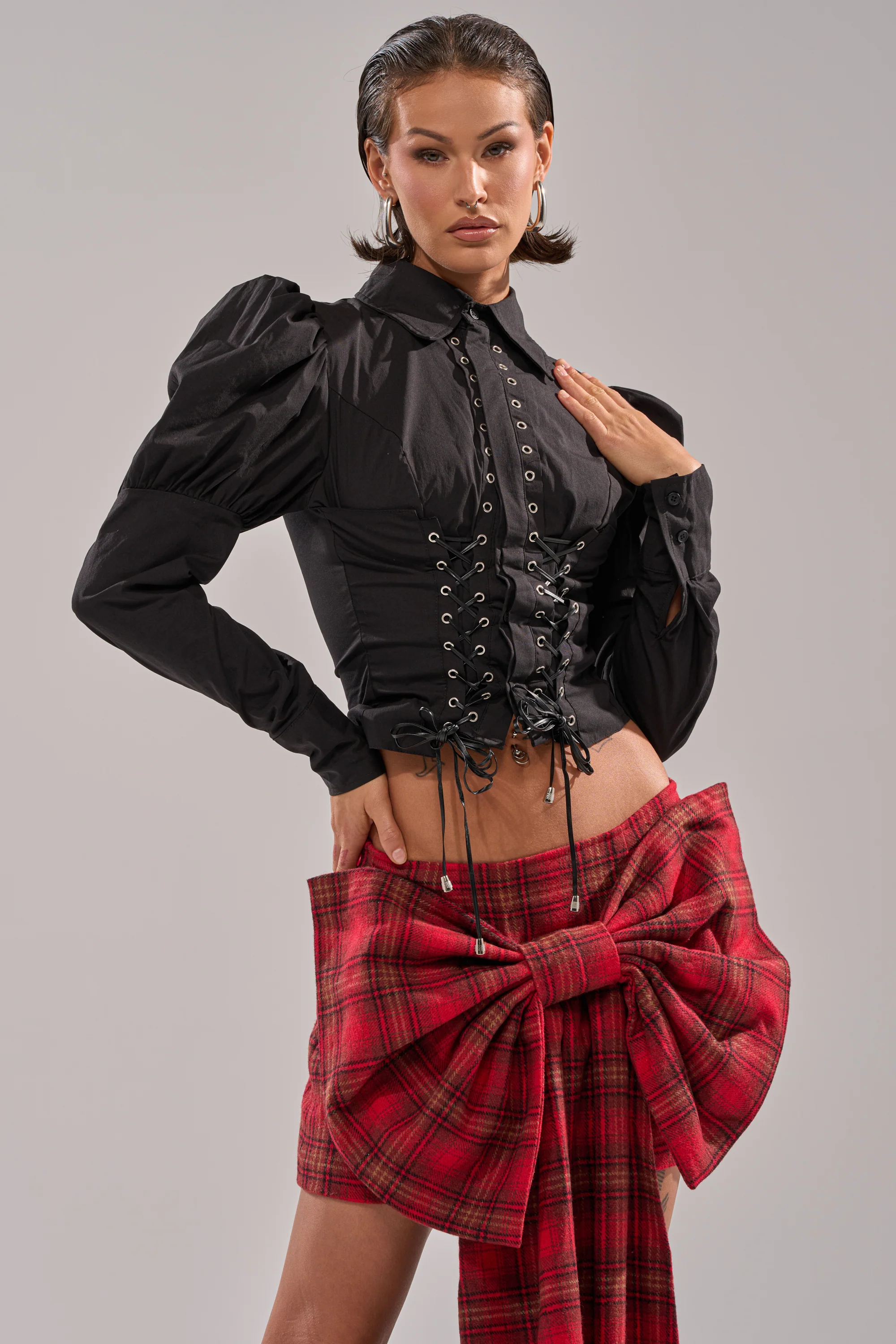 DAKOTA LACE UP BUTTON-DOWN BLOUSE IN BLACK - Image 2