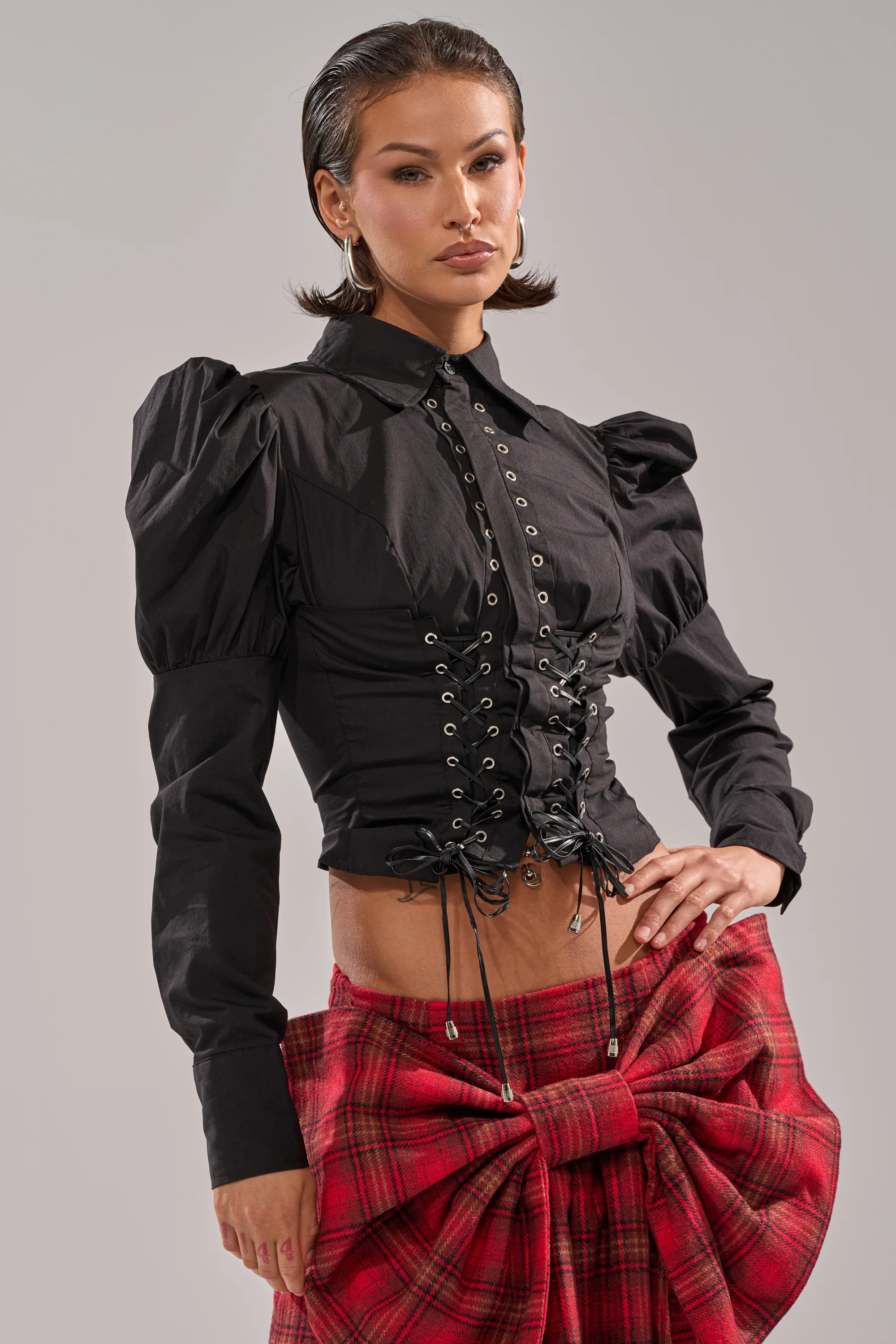 DAKOTA LACE UP BUTTON-DOWN BLOUSE IN BLACK - Image 3