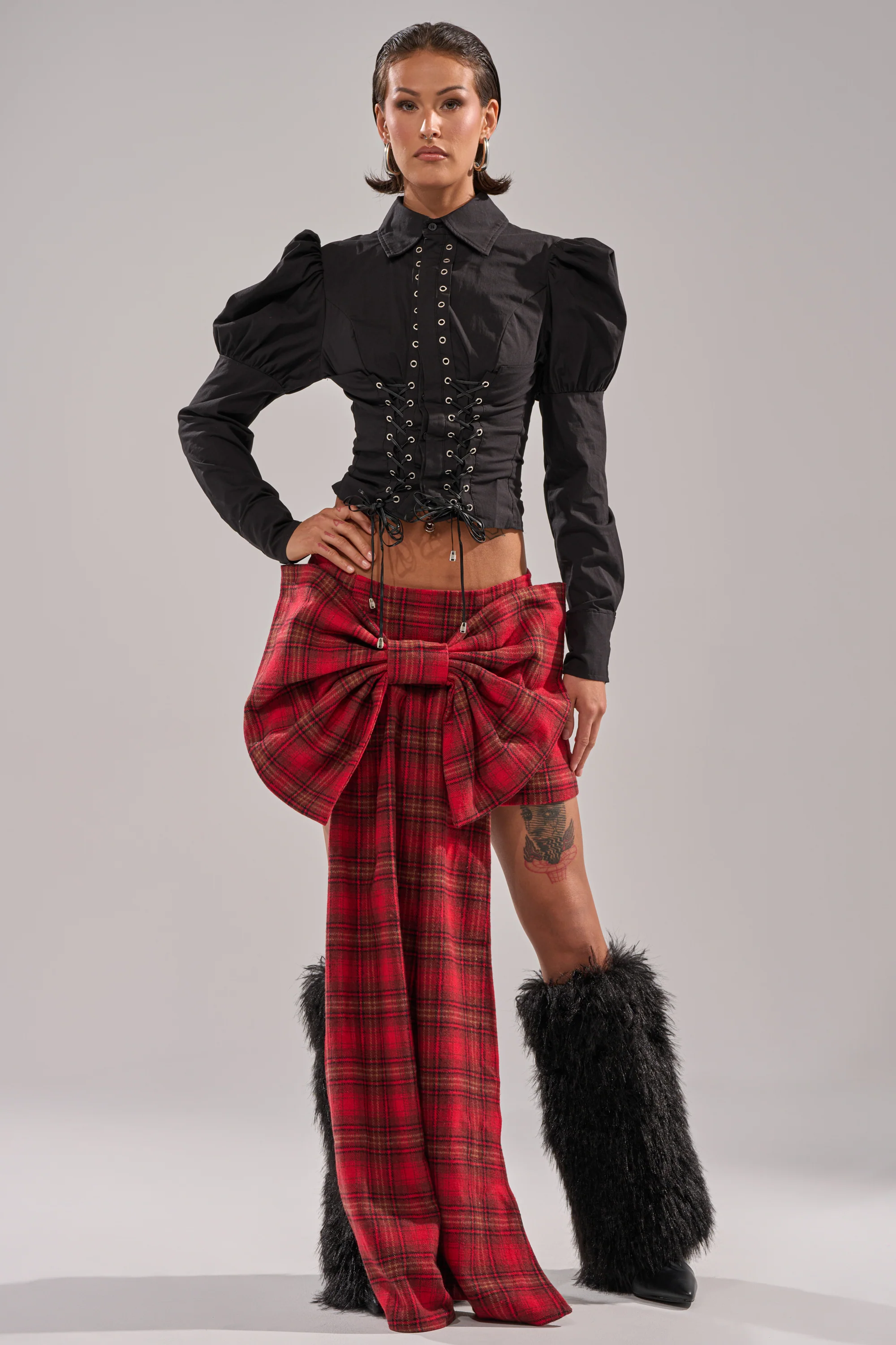 DAKOTA LACE UP BUTTON-DOWN BLOUSE IN BLACK - Image 9