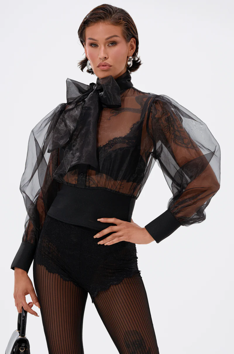 DANCE AND SHAKE BLOUSE WITH BOW IN BLACK