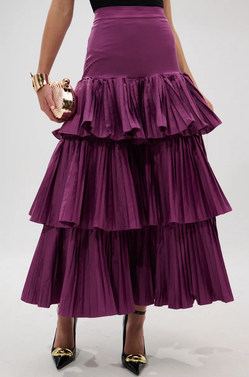 DANCE AROUND WITH ME PLEATED MAXI SKIRT IN PLUM