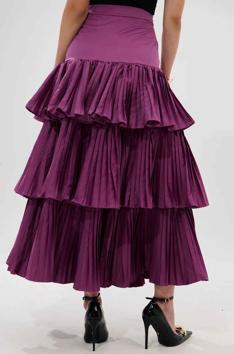 DANCE AROUND WITH ME PLEATED MAXI SKIRT IN PLUM - Image 4