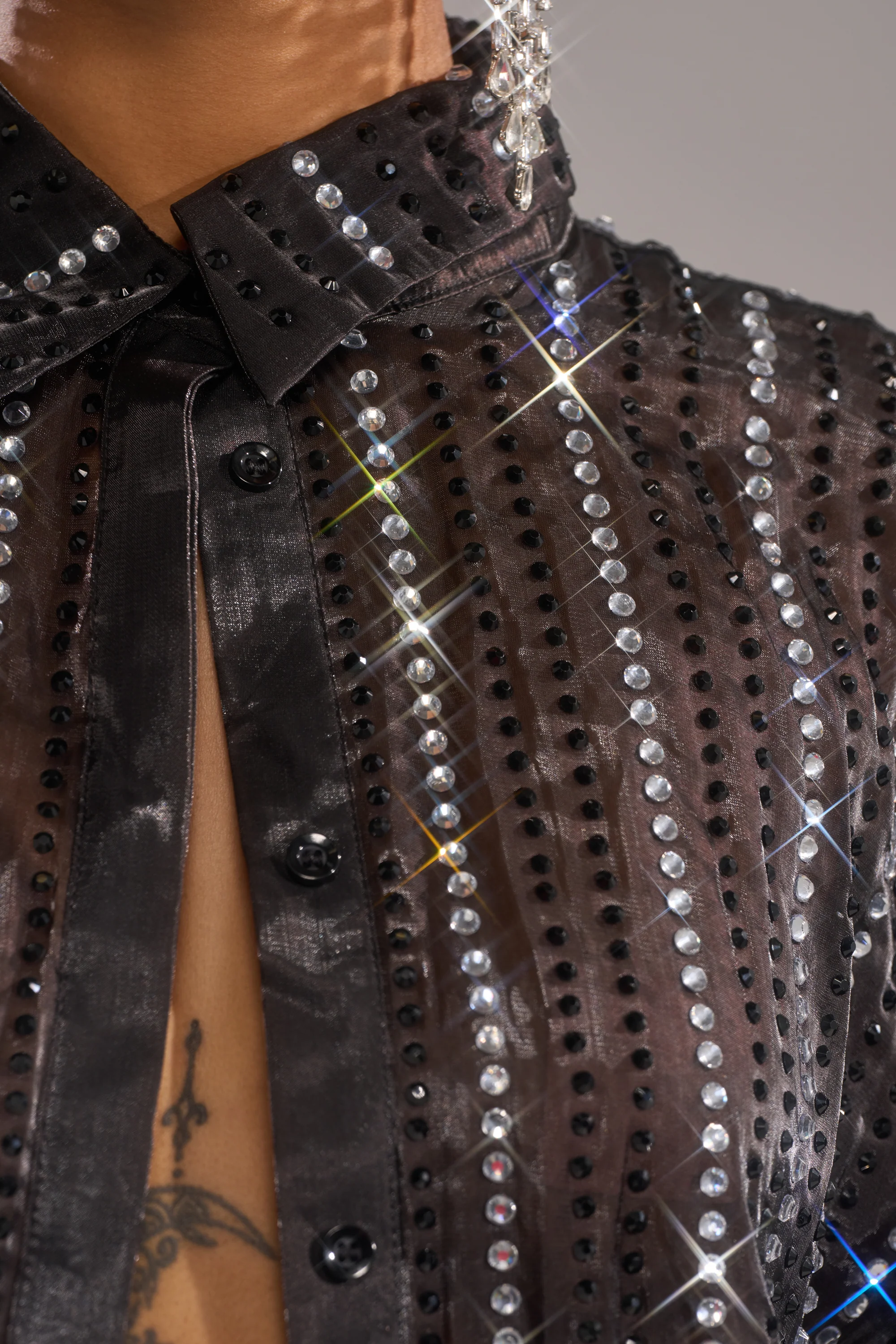DANCE THE NIGHT AWAY BUTTON DOWN - Image 10