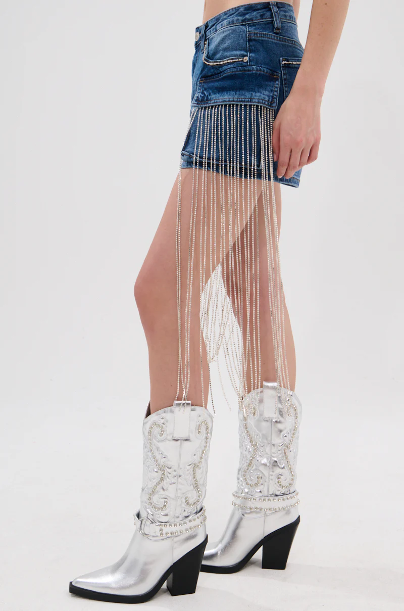 DANCING ALL NIGHT LONG DENIM EMBELLISHED SHORT - Image 5