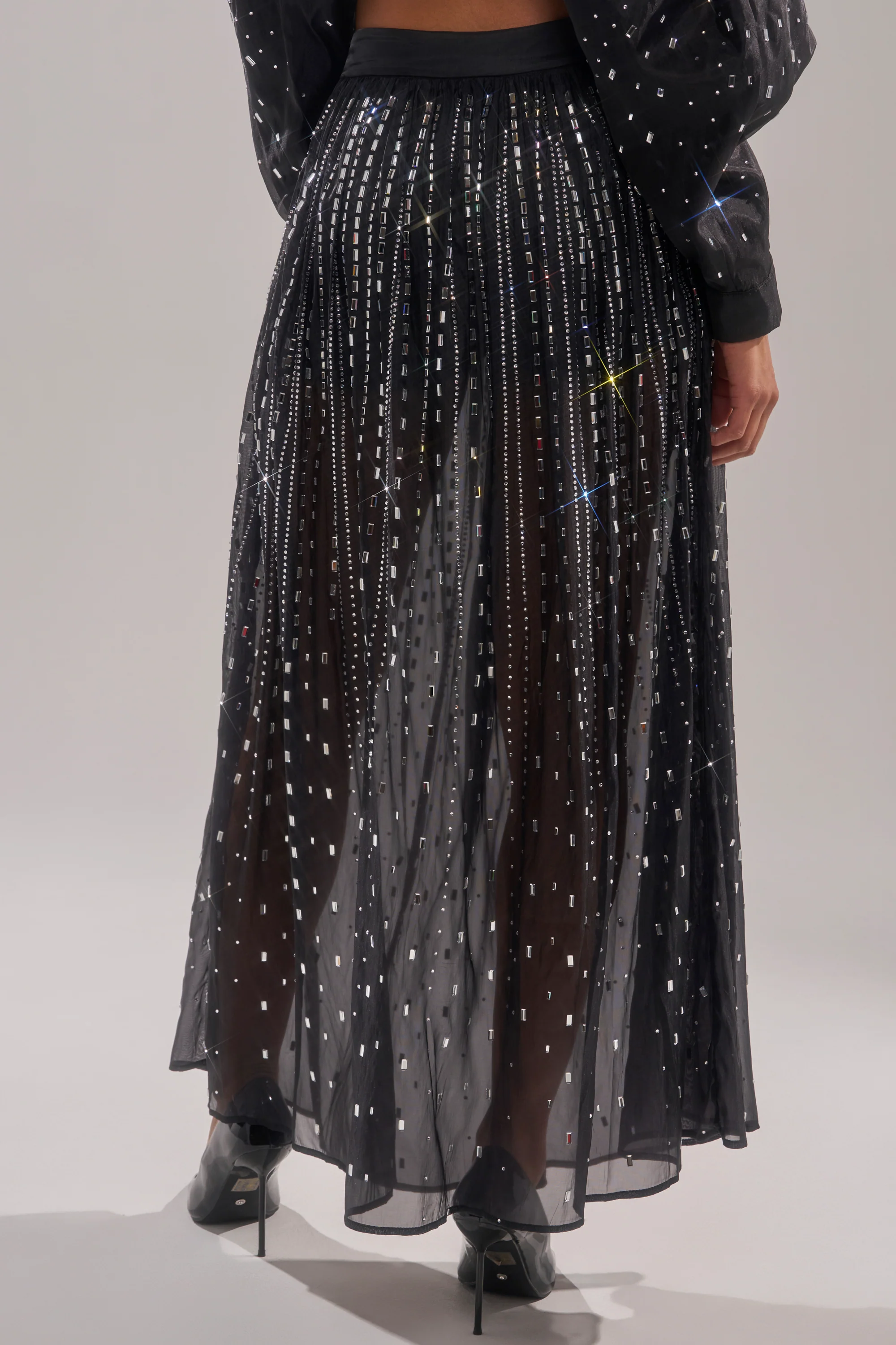 DANCING QUEEN RHINESTONE MESH MAXI SKIRT - Image 5