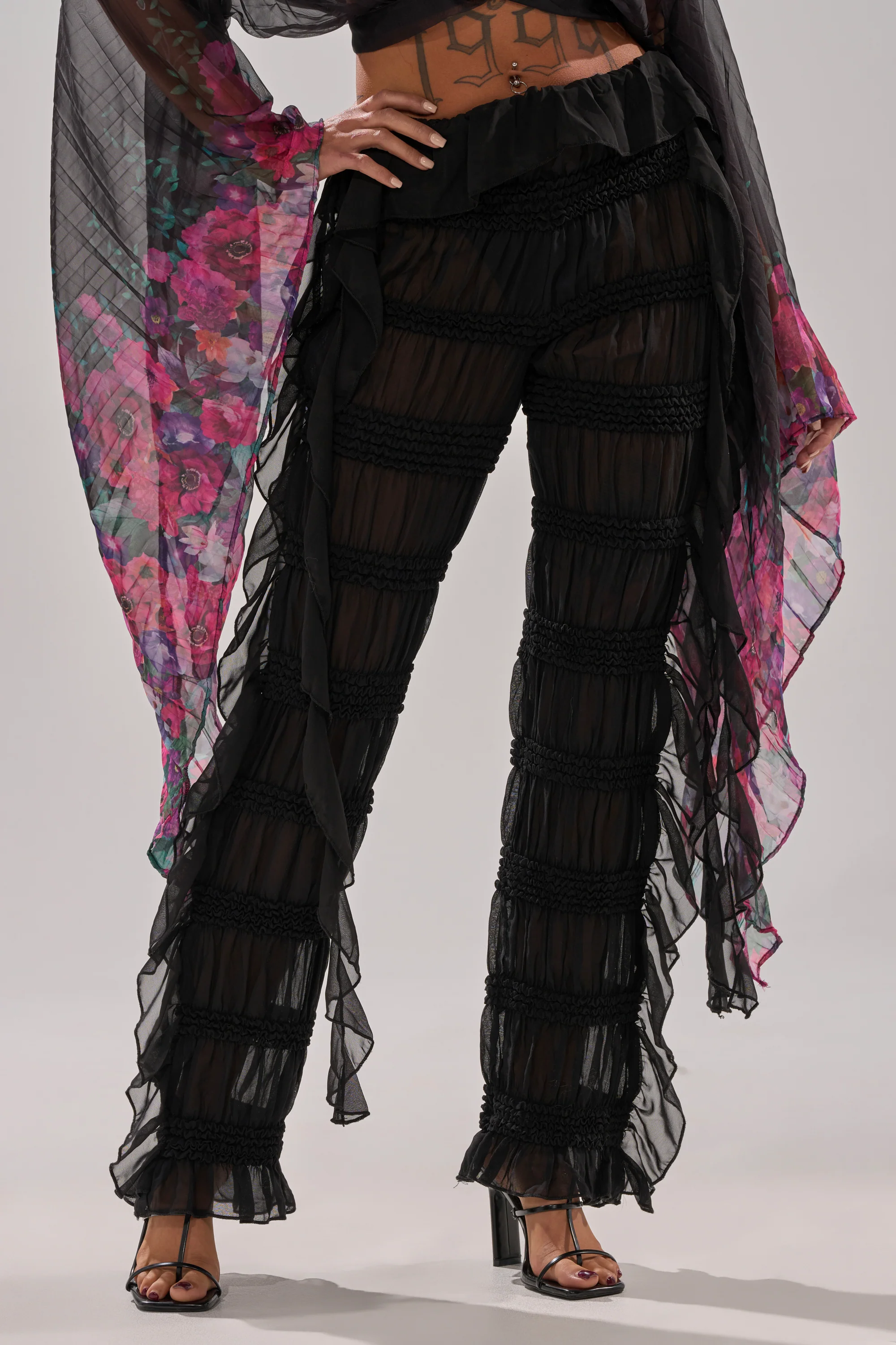 DANCING QUEEN RUFFLE PANT - Image 2