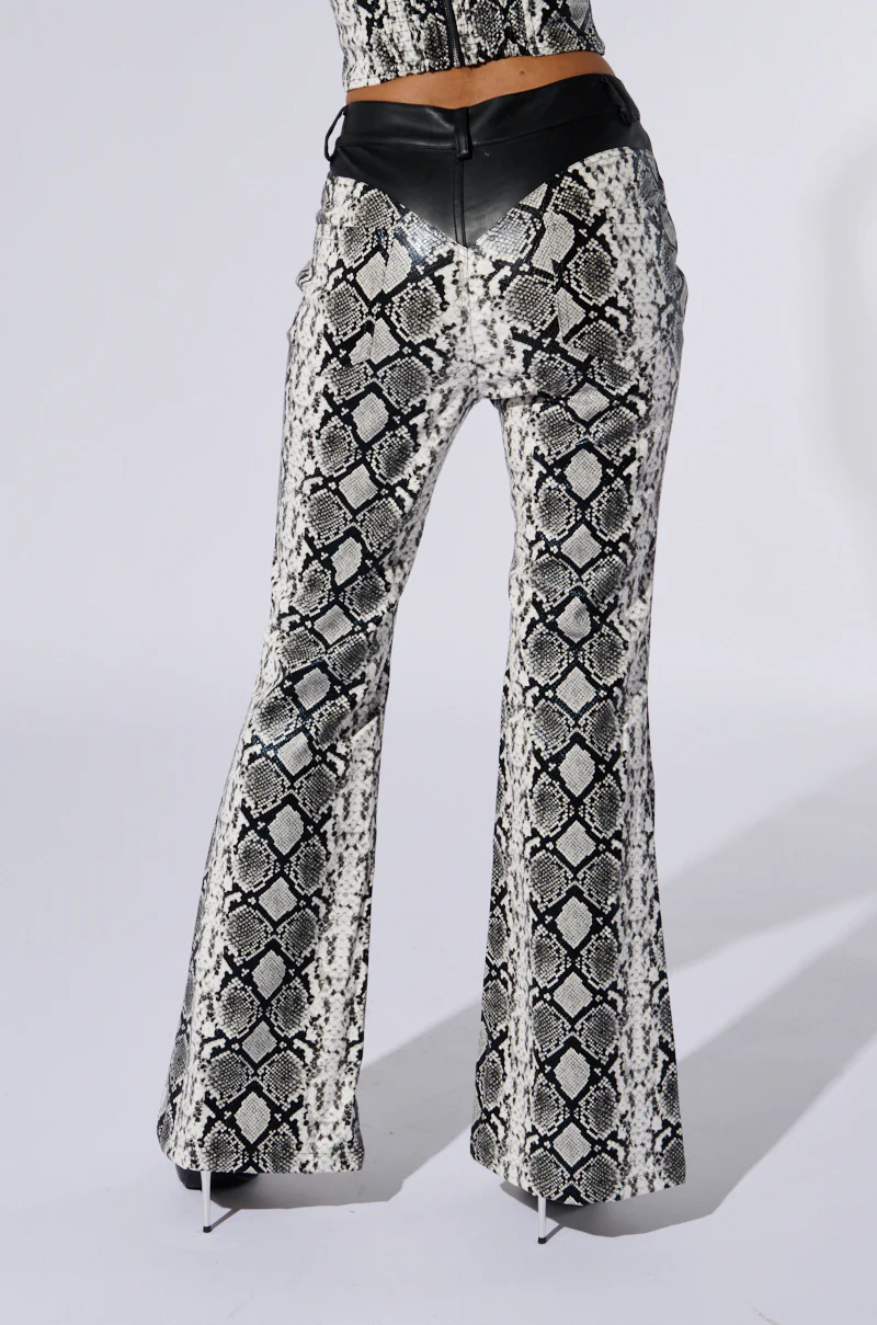 DAY AND NIGHT TROUSER - Image 5