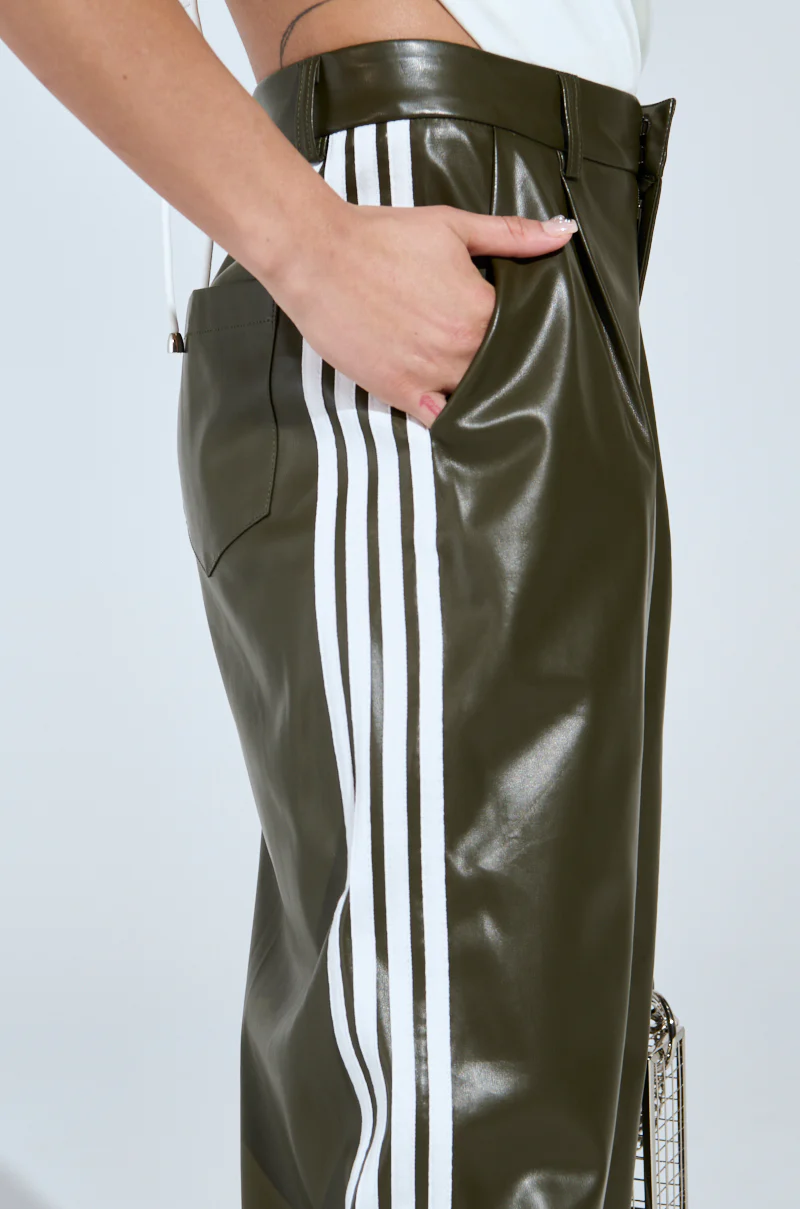 DAY TIME LOVIN TROUSER IN OLIVE - Image 8