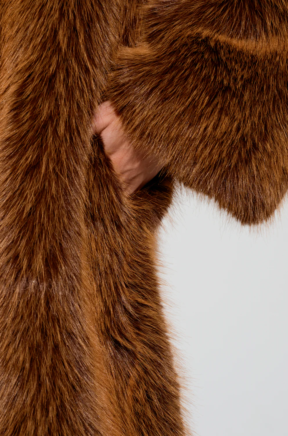 DAYANNE FAUX FUR TRENCH IN BROWN - Image 9