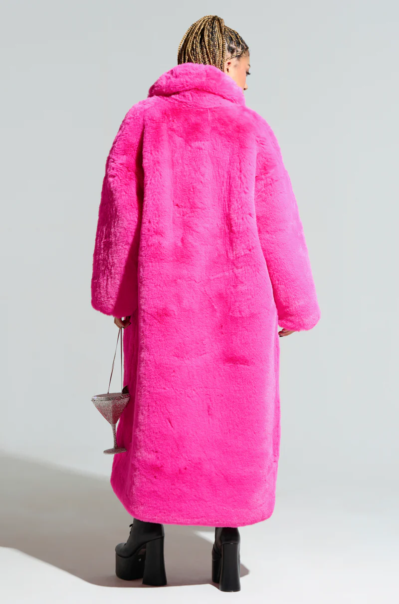 DAYANNE FAUX FUR TRENCH IN FUCHSIA - Image 6
