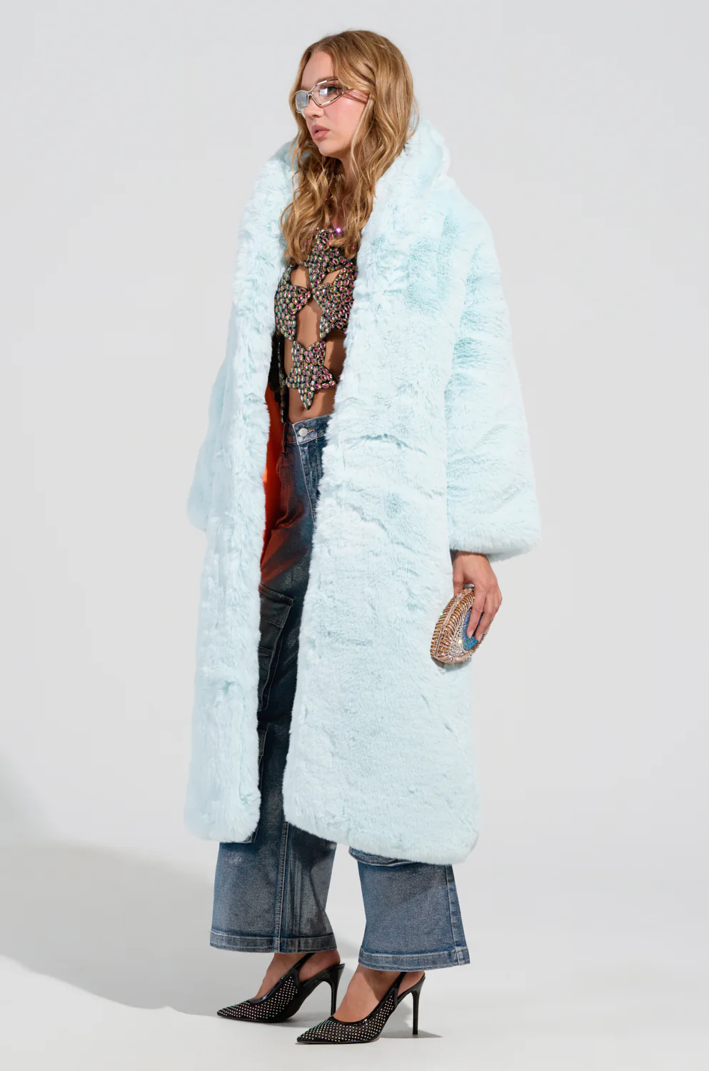 DAYANNE FAUX FUR TRENCH IN LIGHT BLUE - Image 7