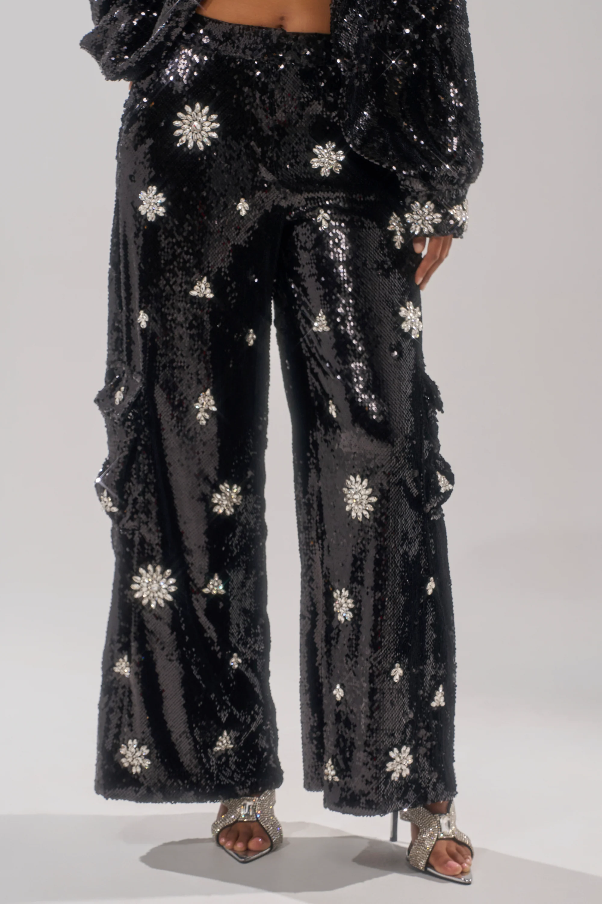 DAZZLING HOLIDAY SEQUIN WIDE LEG CARGO PANT - Image 2