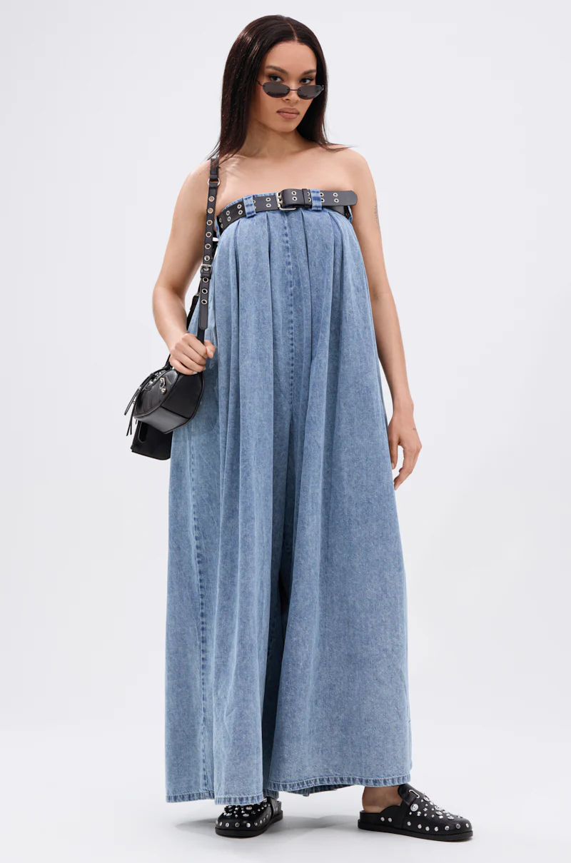 DIANE STRAPLESS OVERSIZED JUMPSUIT IN DENIM - Image 6