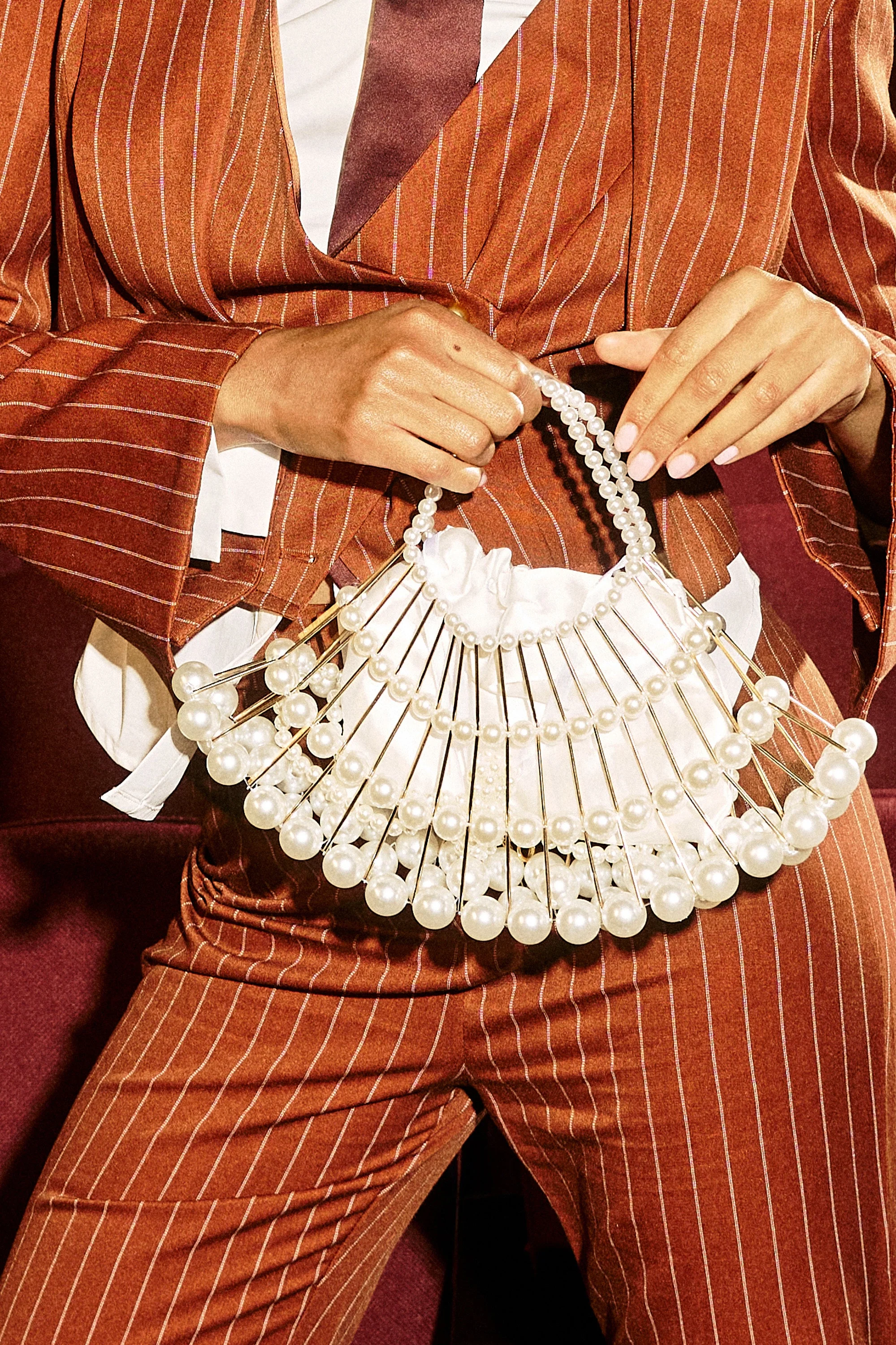 DIVINE DREAMS PEARL PURSE - Image 5