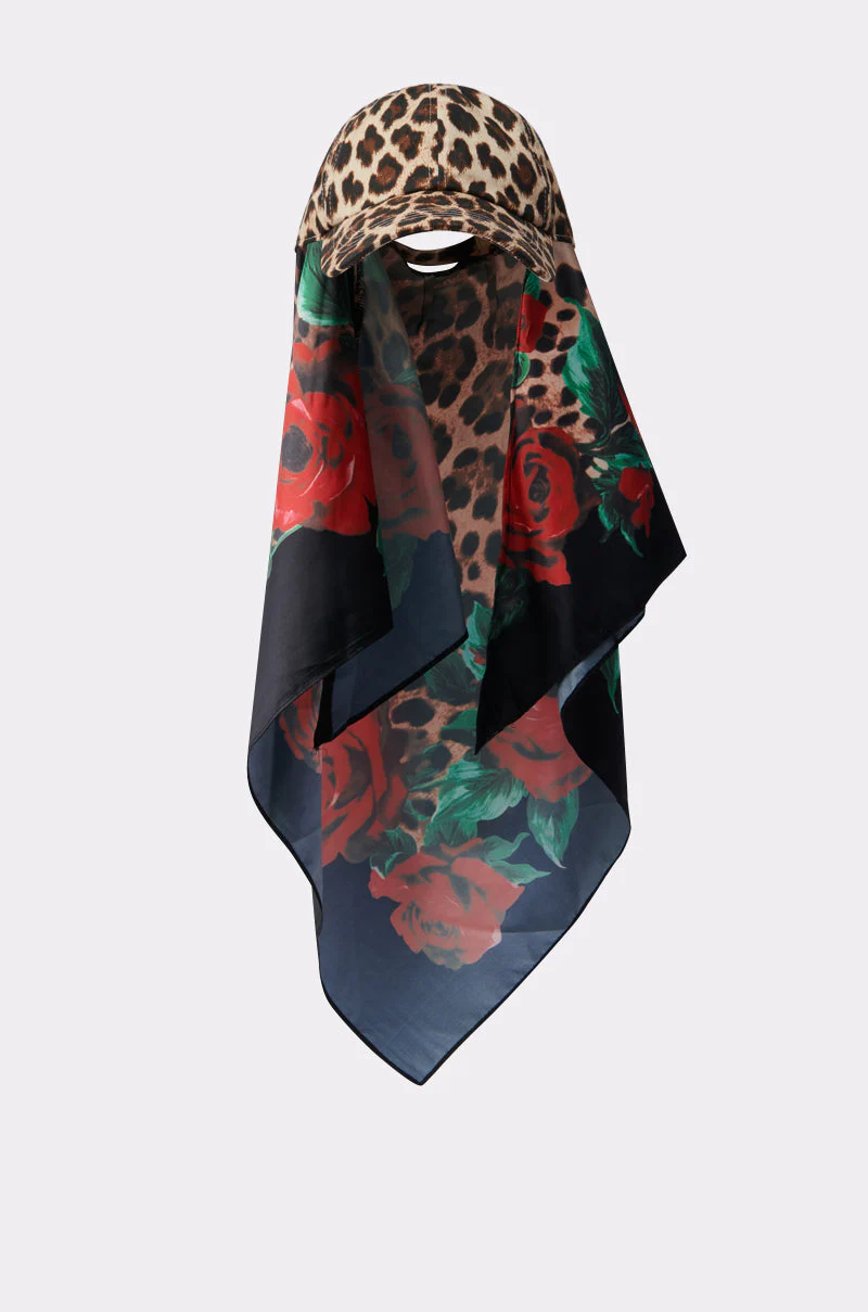DOLCE LOVE HAT AND SCARF - Image 3